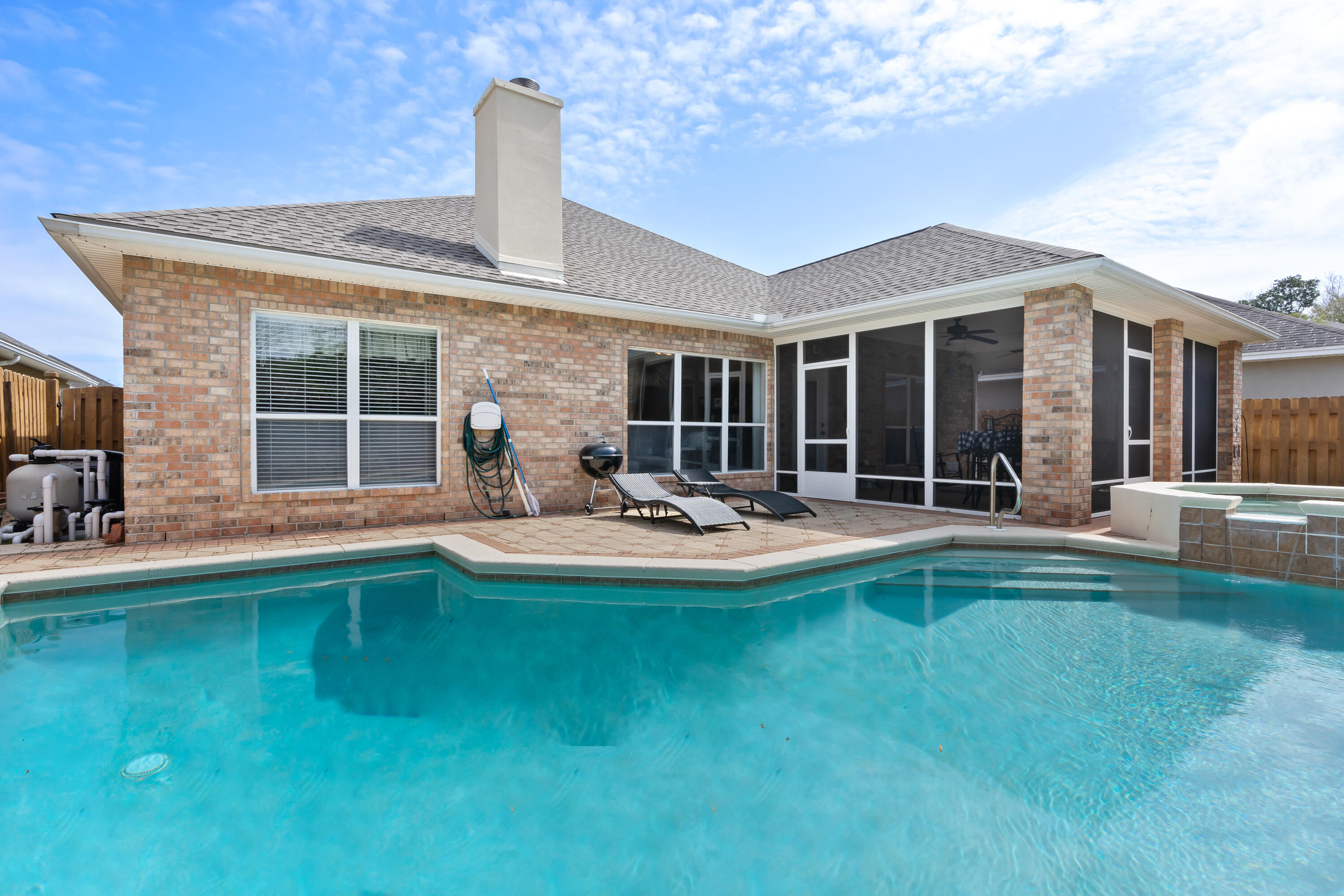 BRIDGEPORT COLONY - Residential