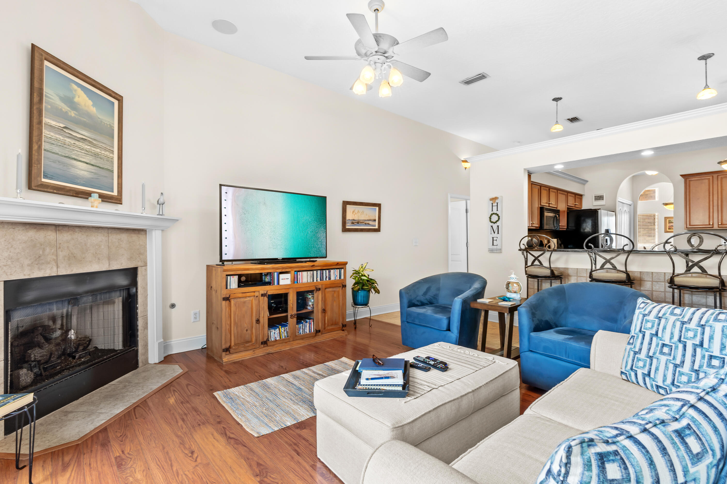 BRIDGEPORT COLONY - Residential