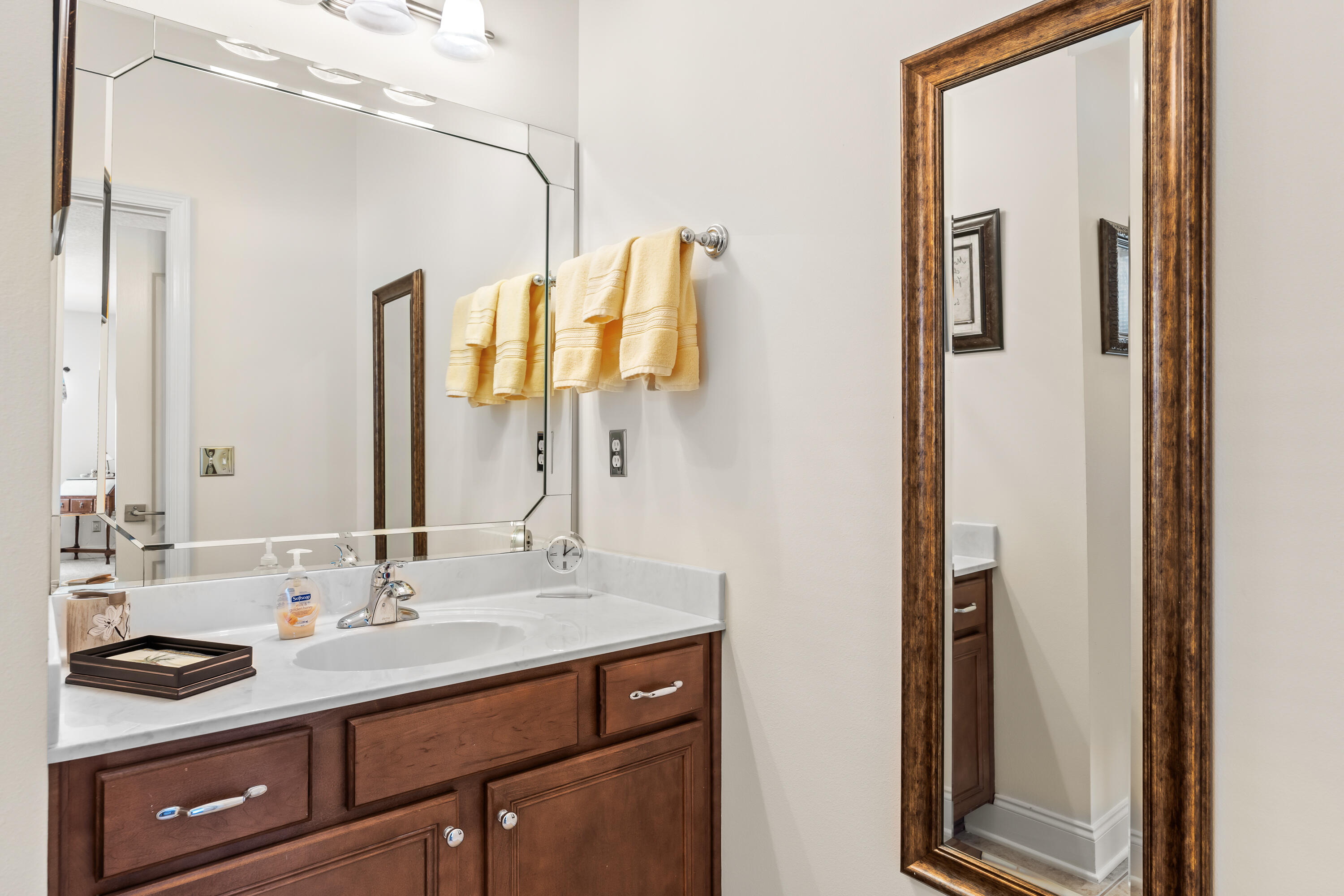 BRIDGEPORT COLONY - Residential