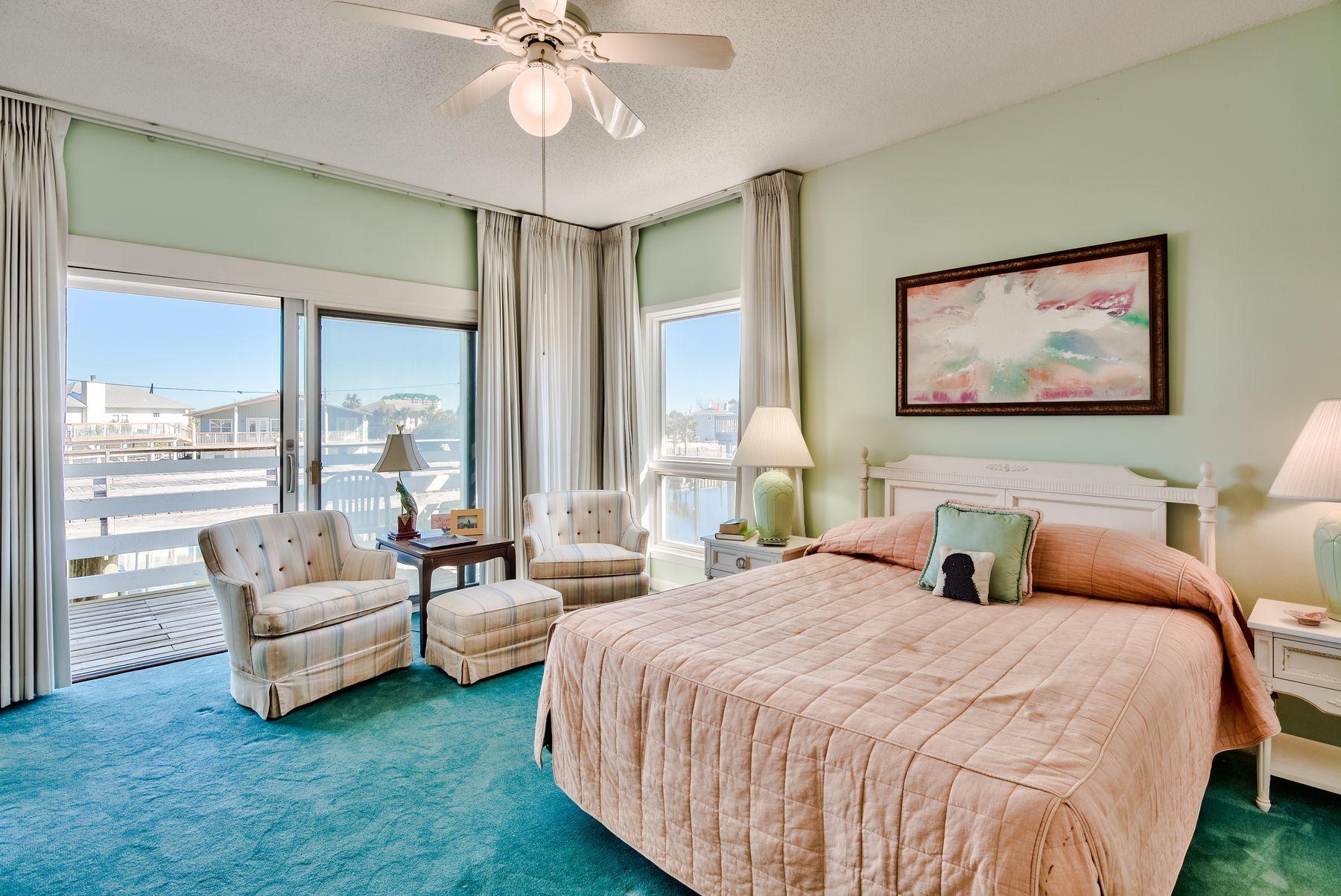 HOLIDAY ISLE - Residential