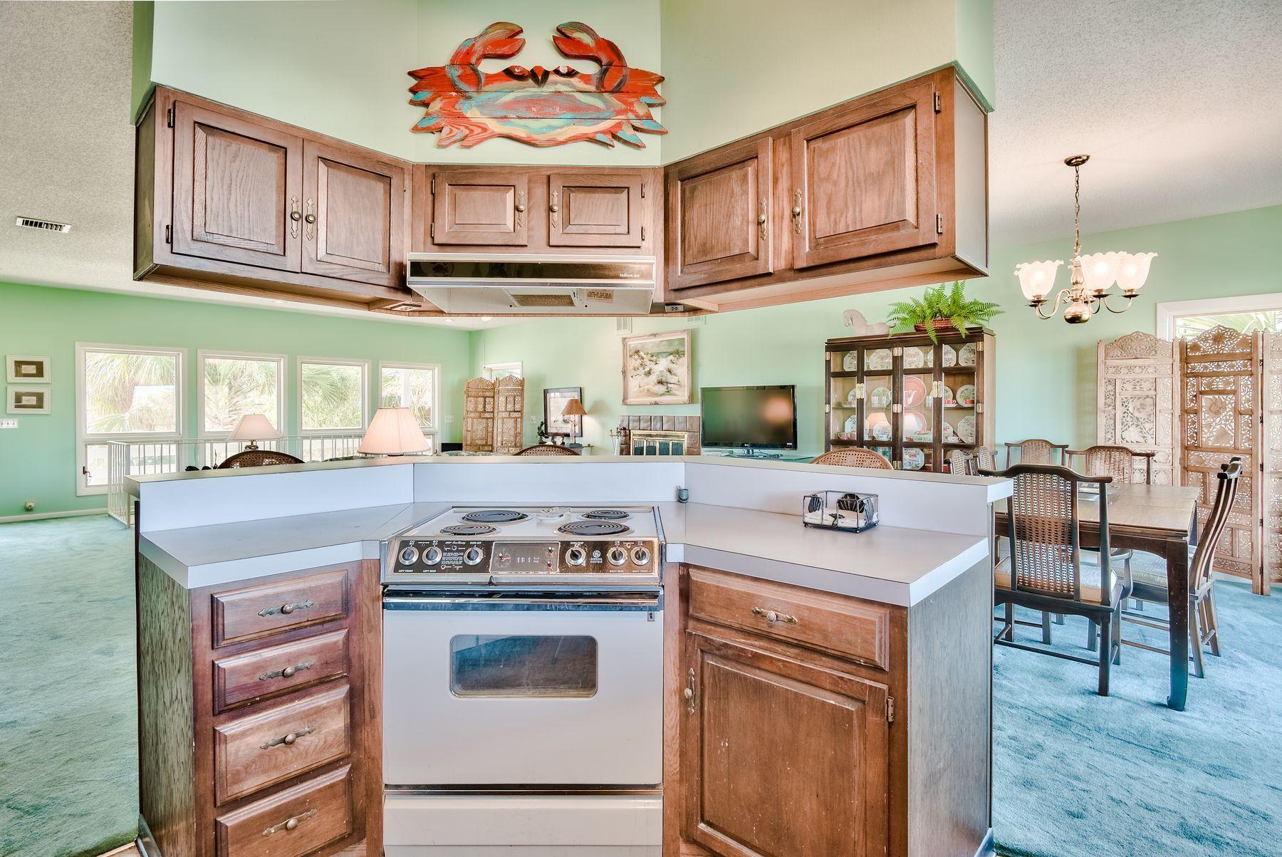 HOLIDAY ISLE - Residential