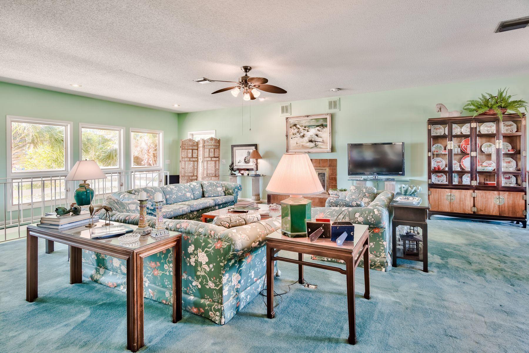 HOLIDAY ISLE - Residential