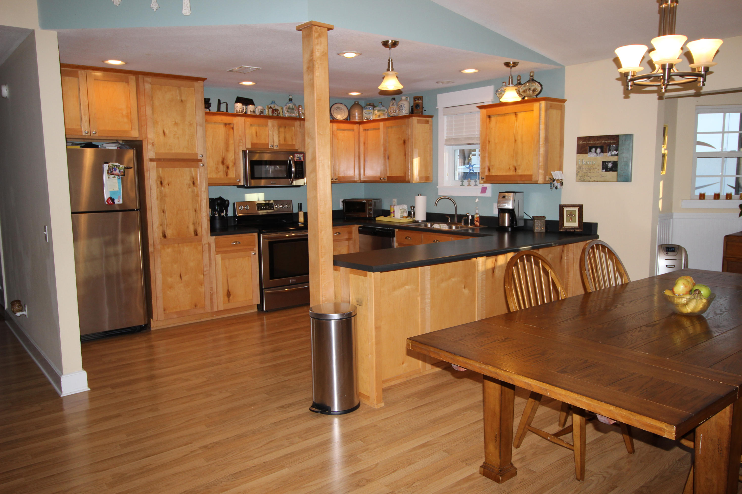 LAKE HOLLEY ESTATES - Residential