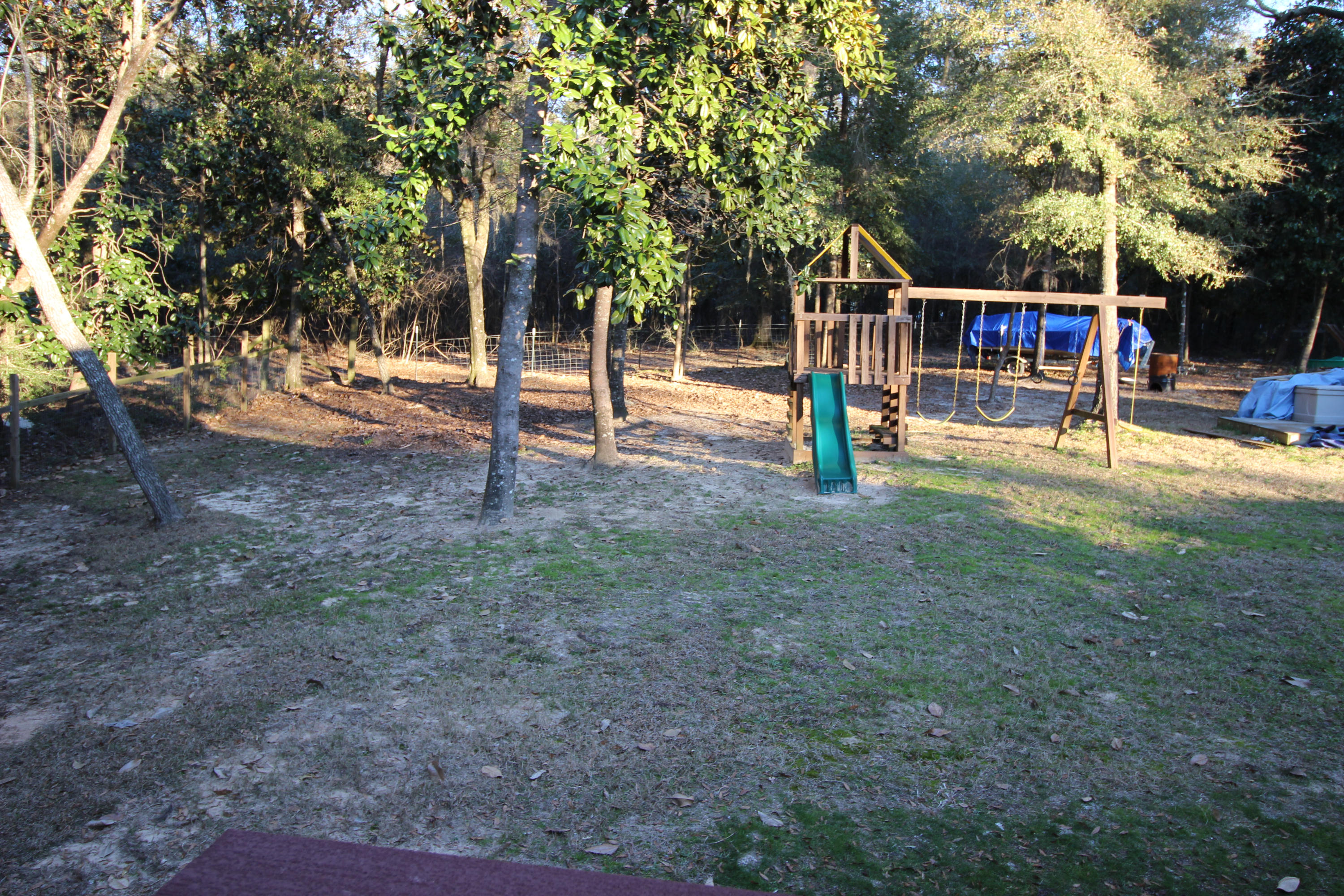 LAKE HOLLEY ESTATES - Residential