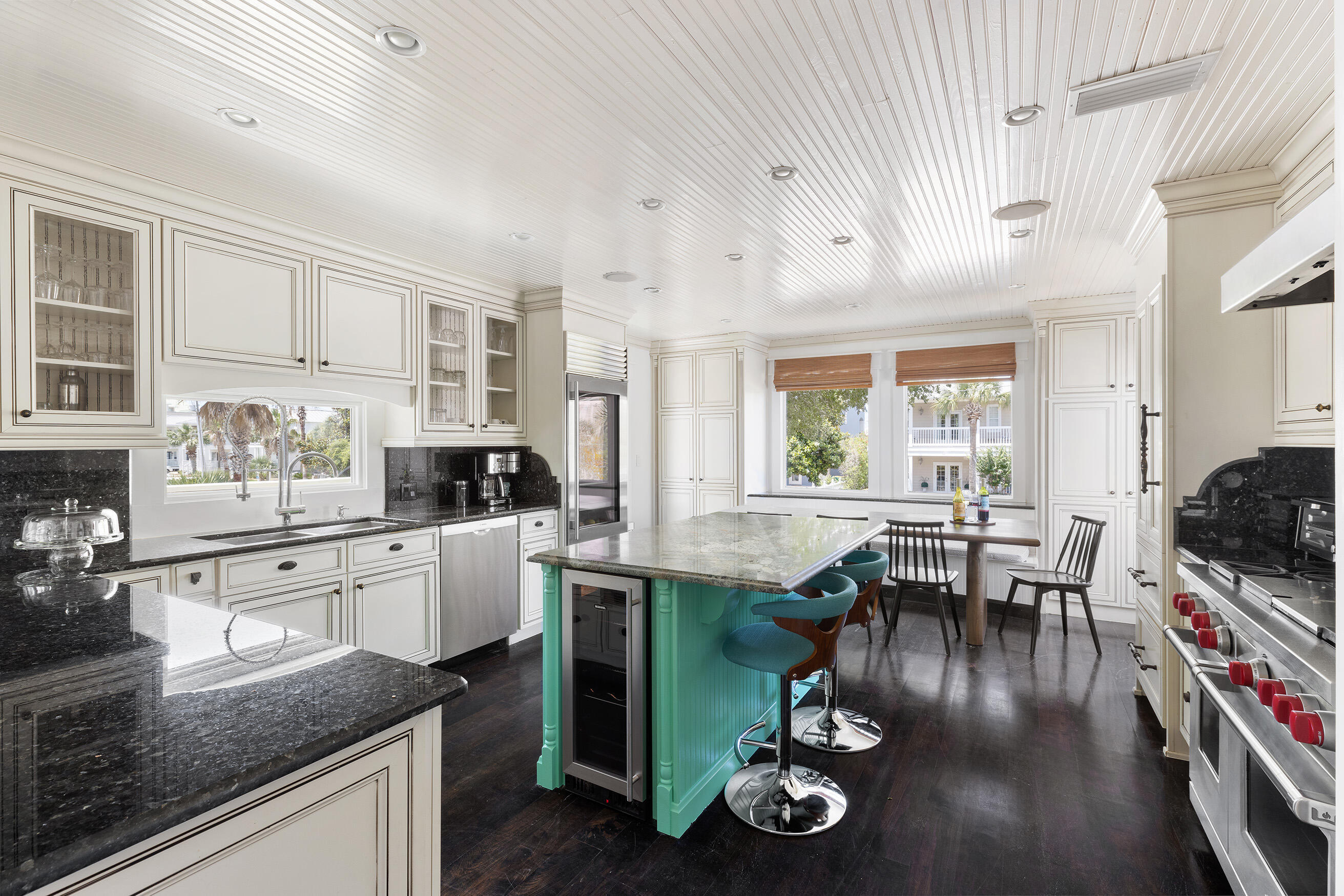CRYSTAL BEACH - Residential