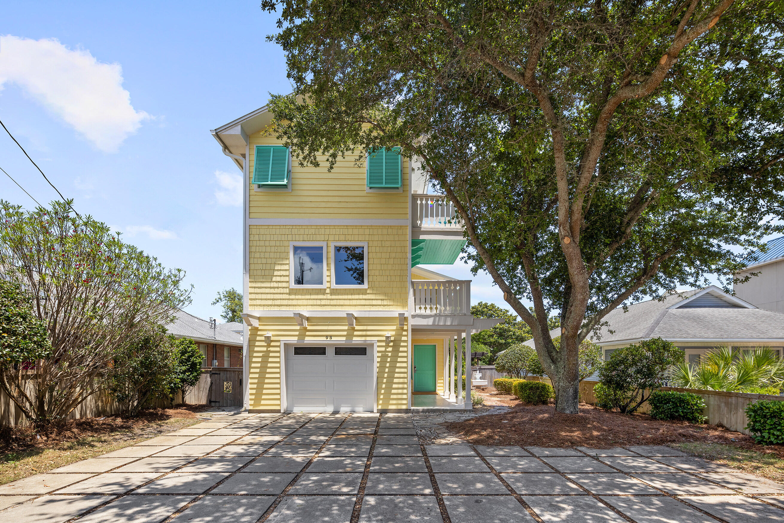 CRYSTAL BEACH - Residential