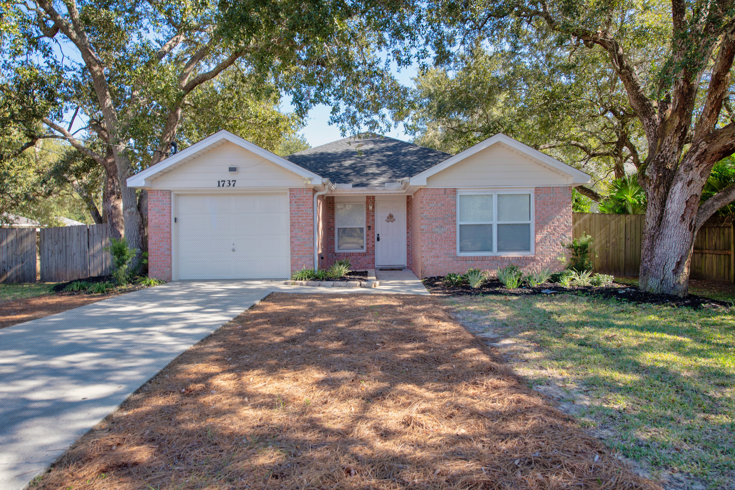 EMORY THOMAS - Residential