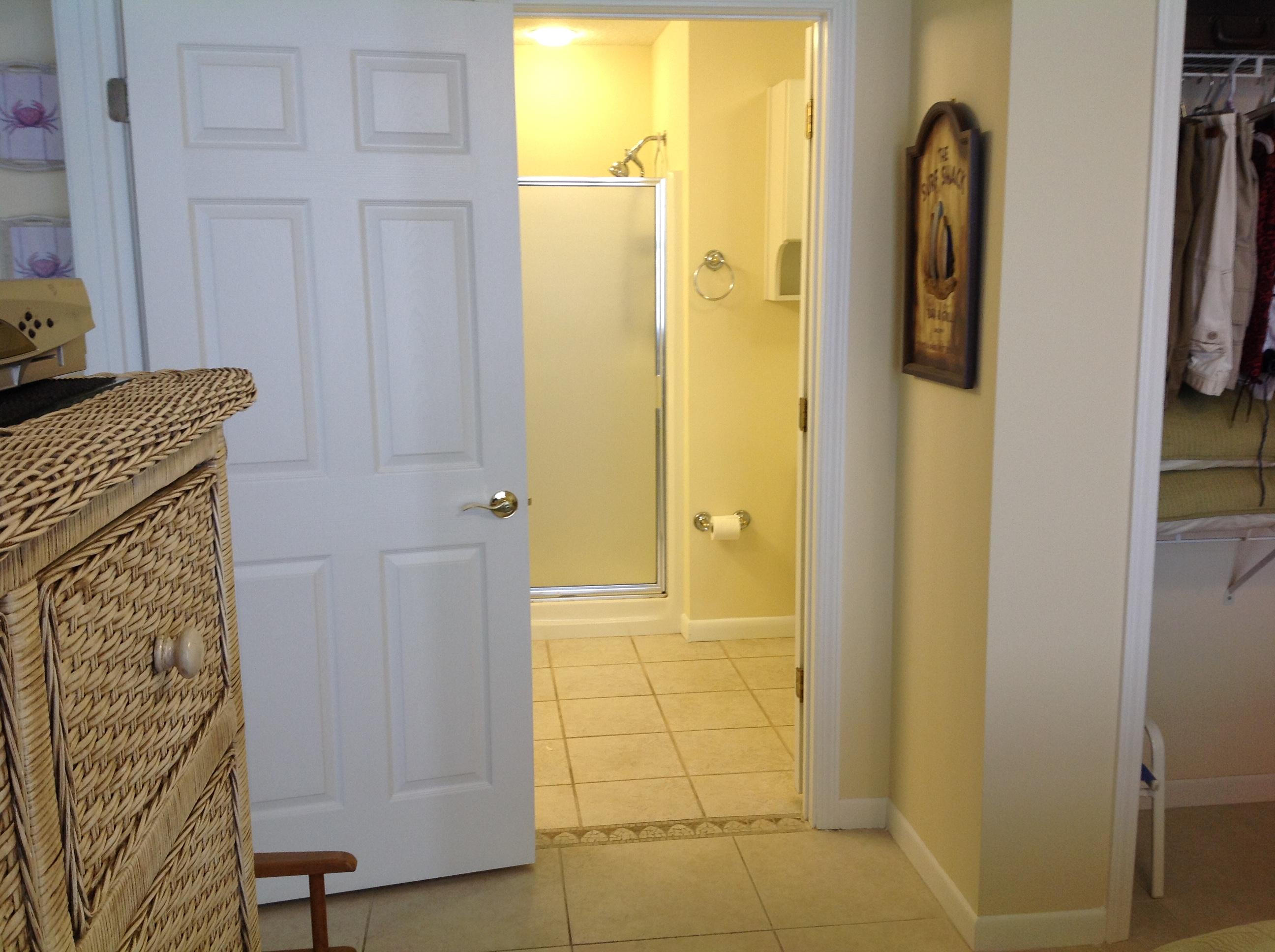 PALM COURT YACHT CLUB - Residential