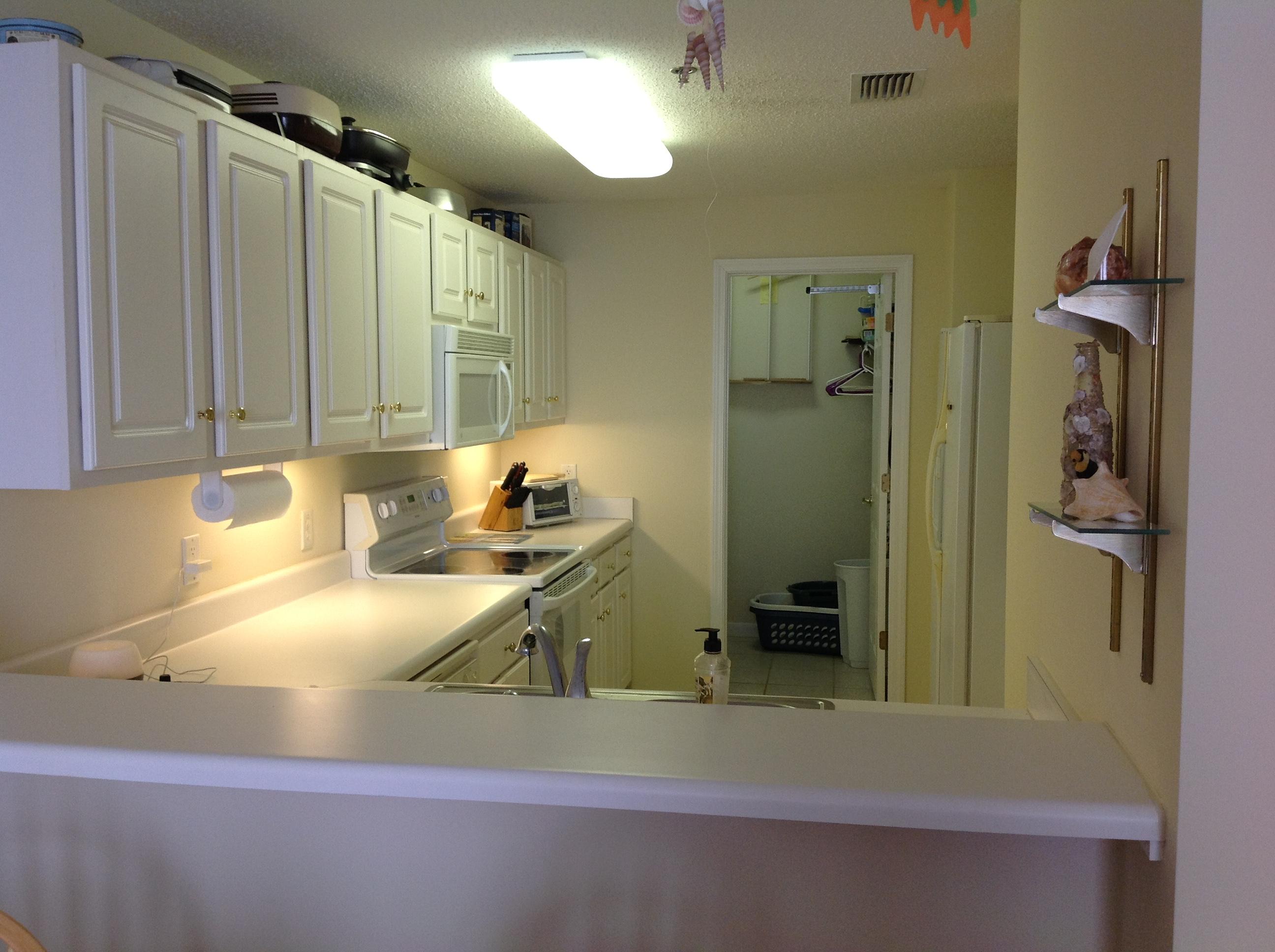 PALM COURT YACHT CLUB - Residential