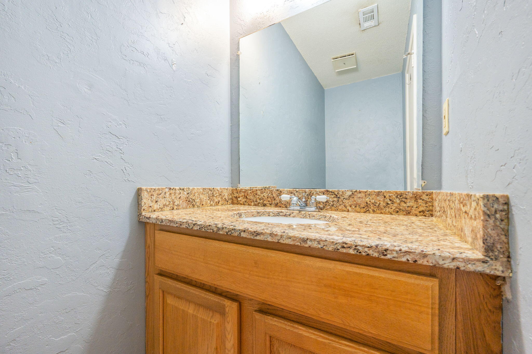 DESTIN RACQUET CLUB T/H - Residential Lease
