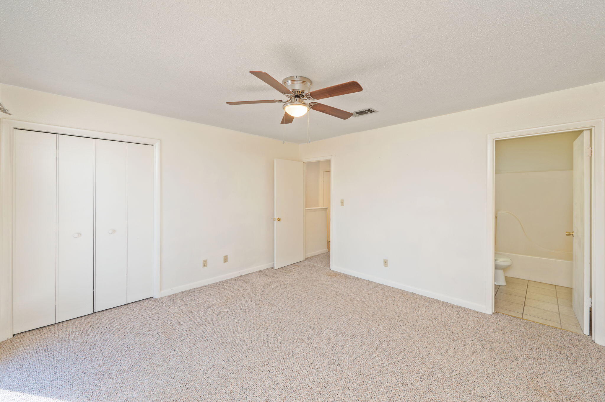 DESTIN RACQUET CLUB T/H - Residential Lease