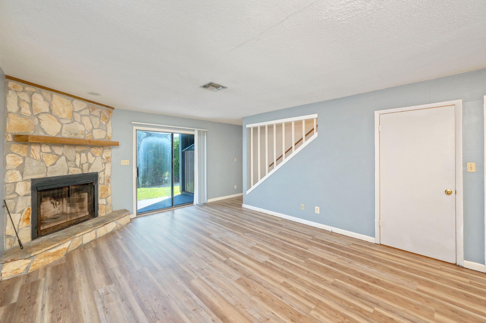 DESTIN RACQUET CLUB T/H - Residential Lease