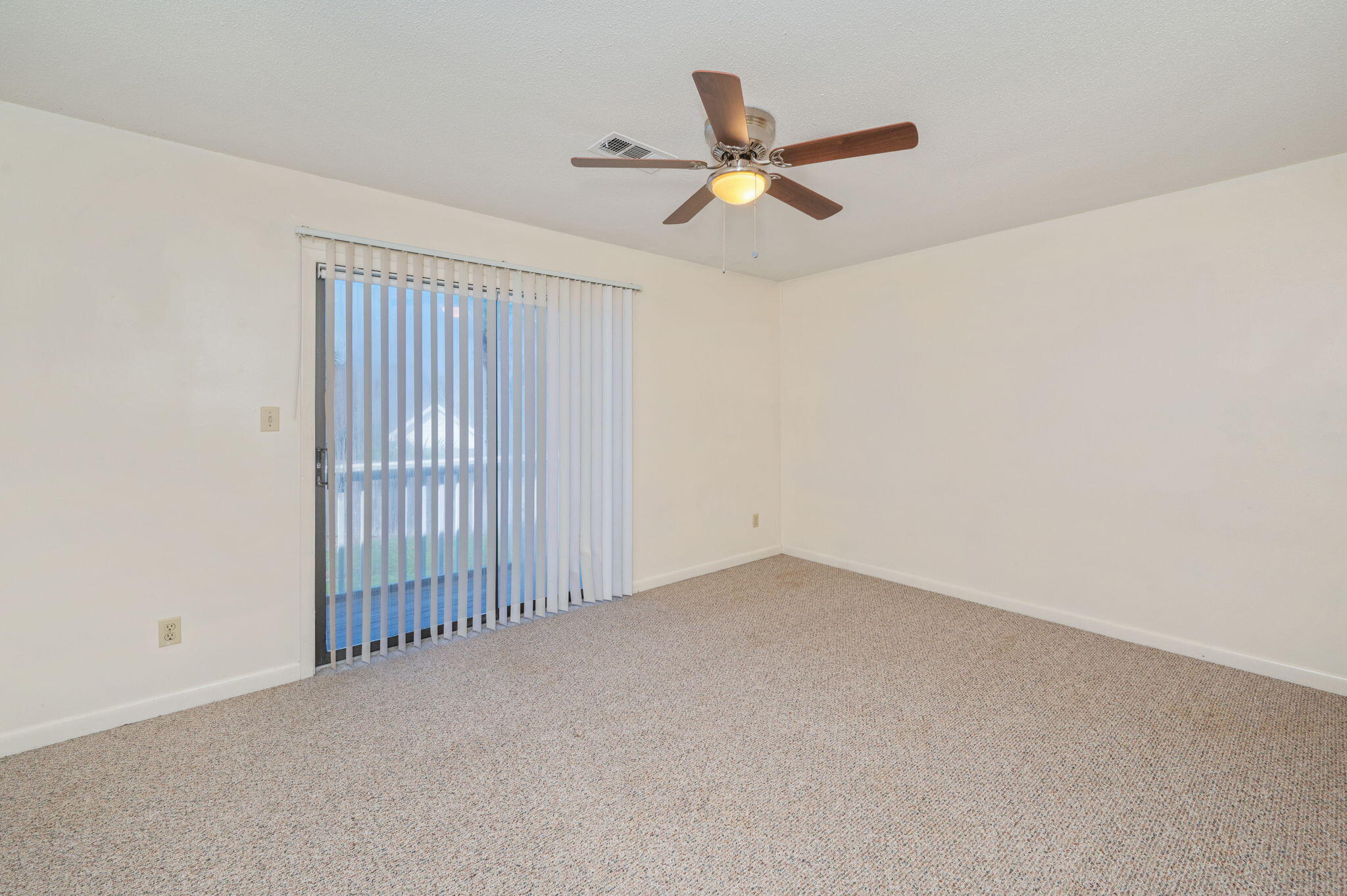 DESTIN RACQUET CLUB T/H - Residential Lease