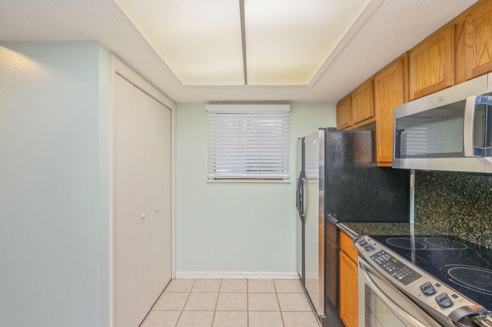 DESTIN RACQUET CLUB T/H - Residential Lease