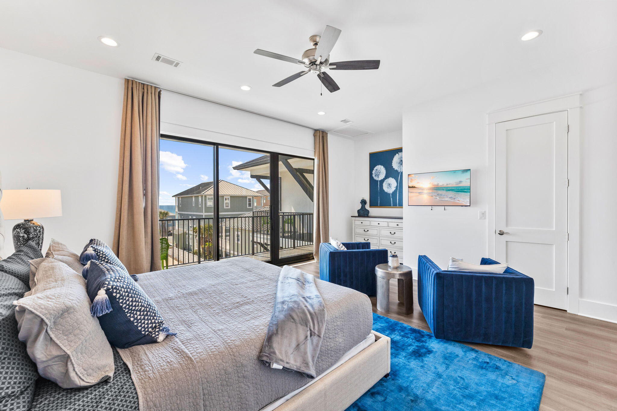 SNOW DRIFT BEACH - Residential