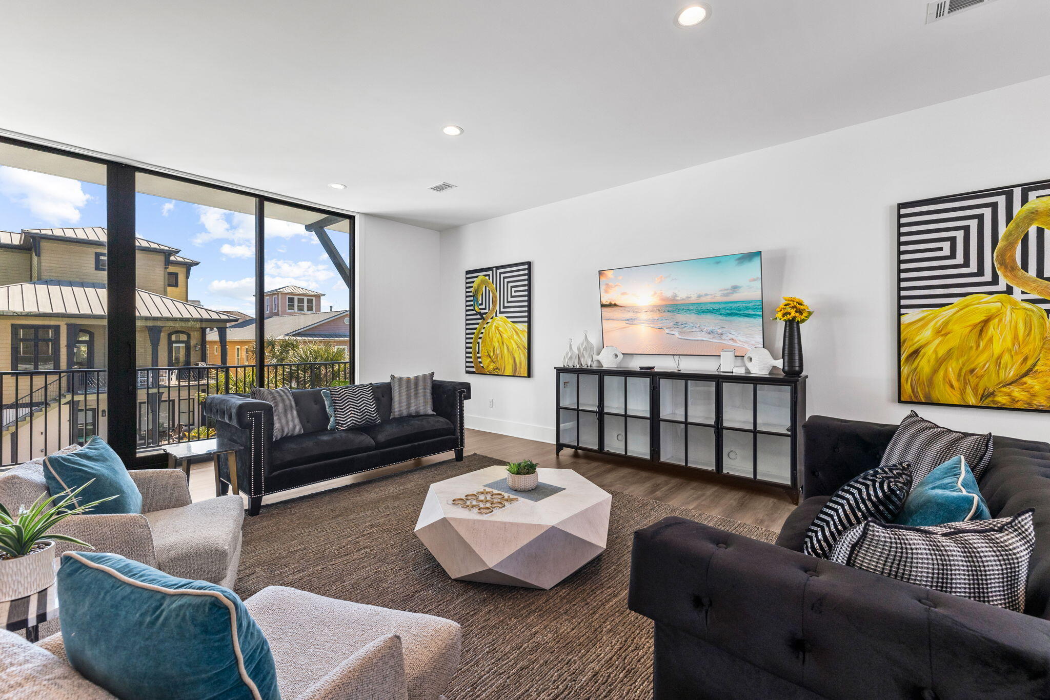 211 Snowdrift Road