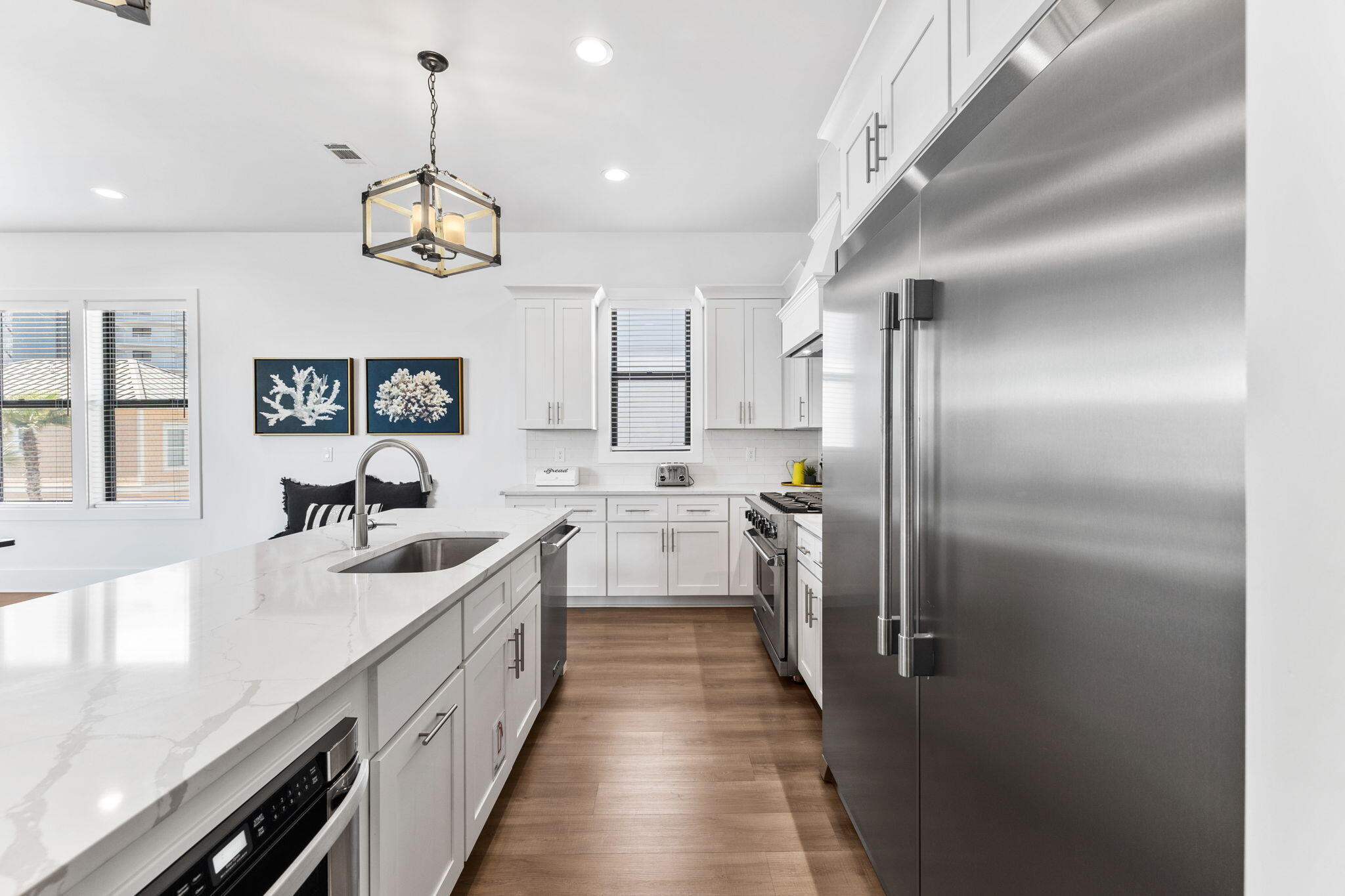 SNOW DRIFT BEACH - Residential