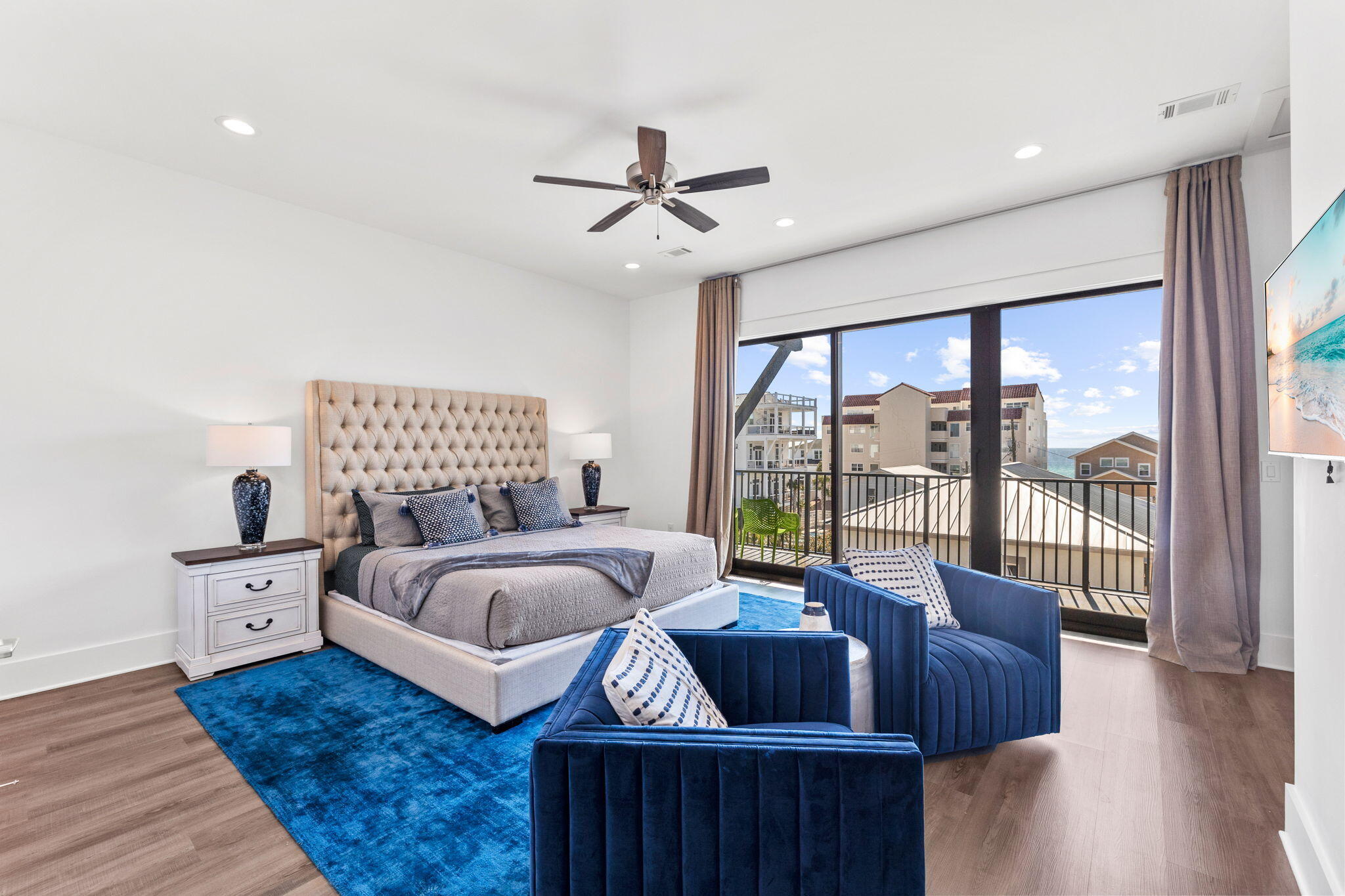 SNOW DRIFT BEACH - Residential