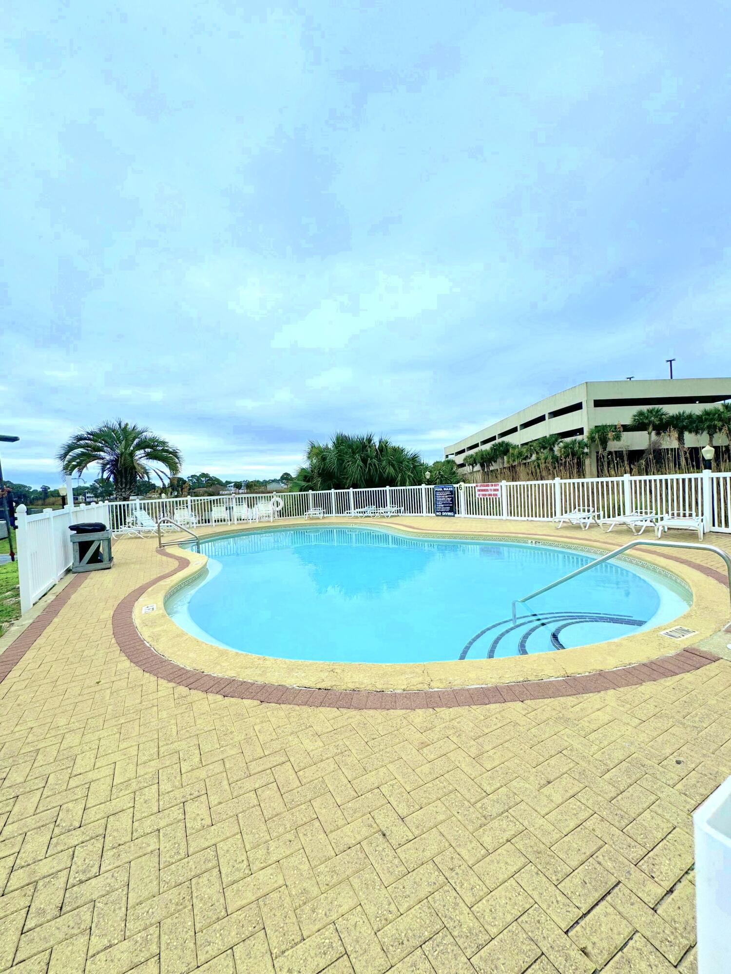 LULLWATER BEACH CONDO - Residential Lease