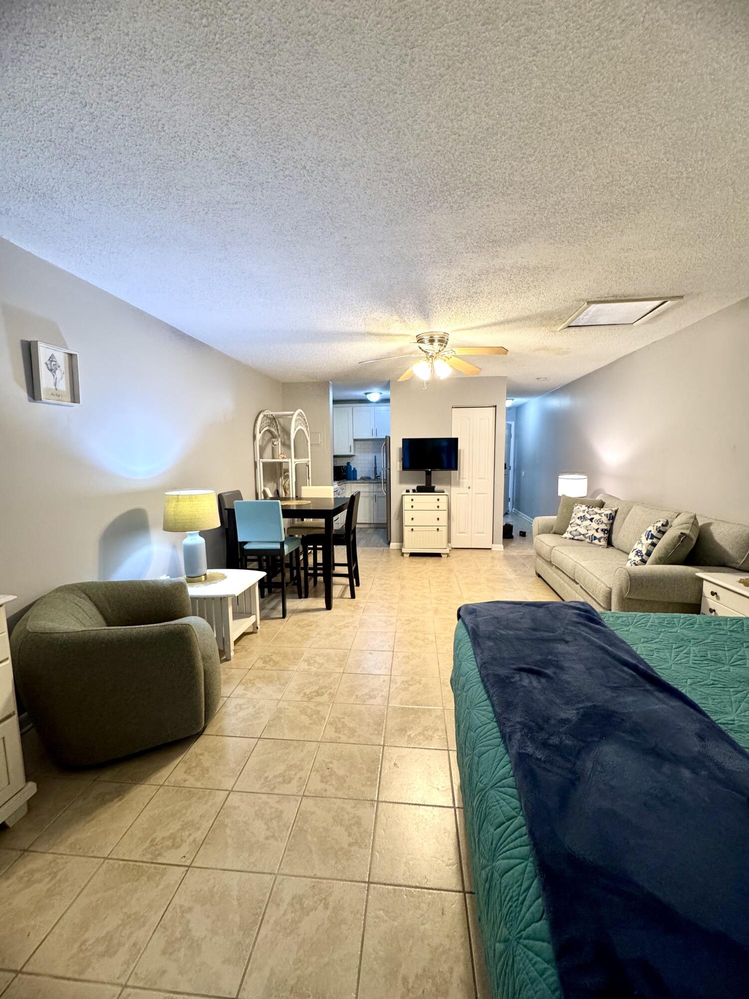 LULLWATER BEACH CONDO - Residential Lease