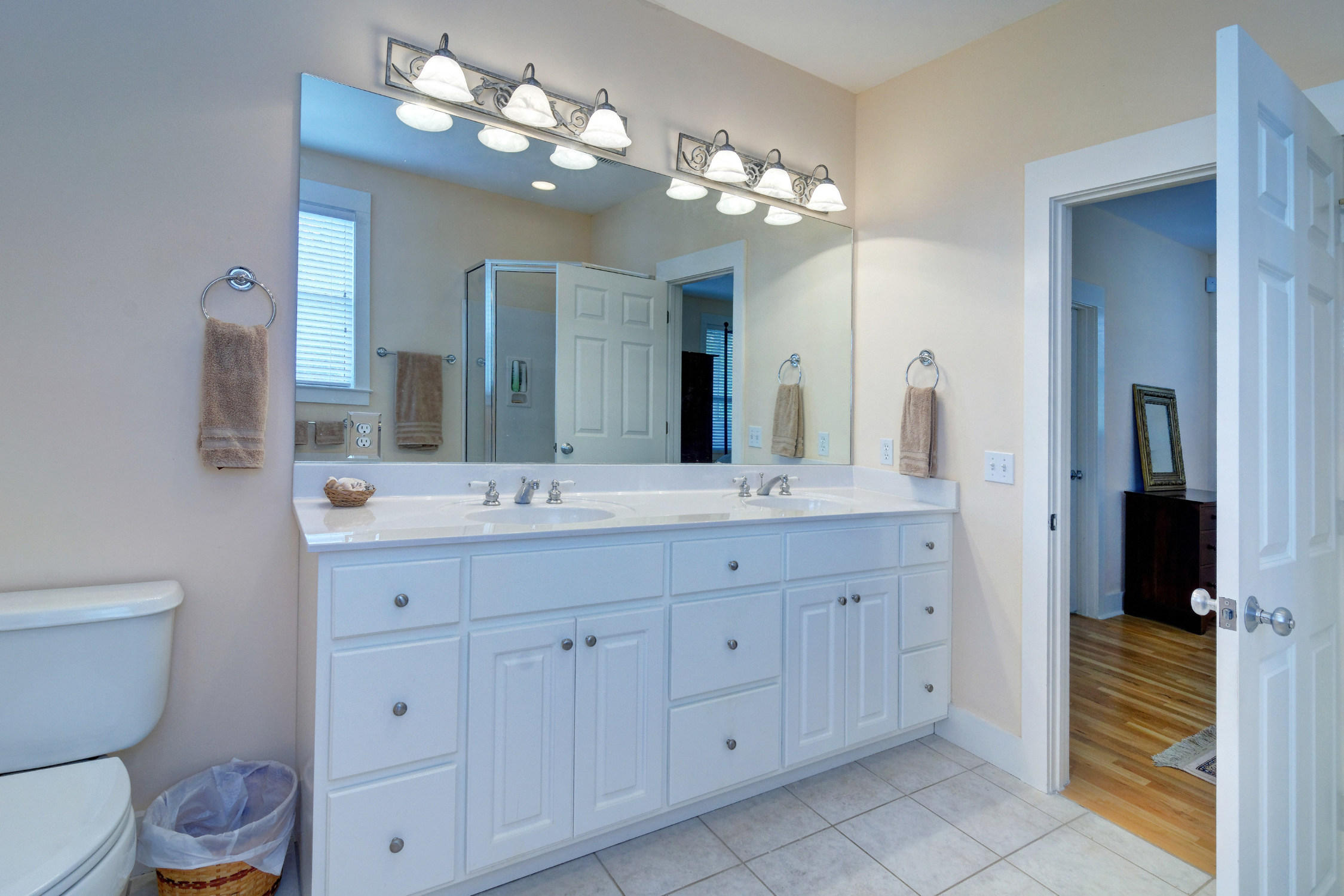 GROVE BY THE SEA - Residential