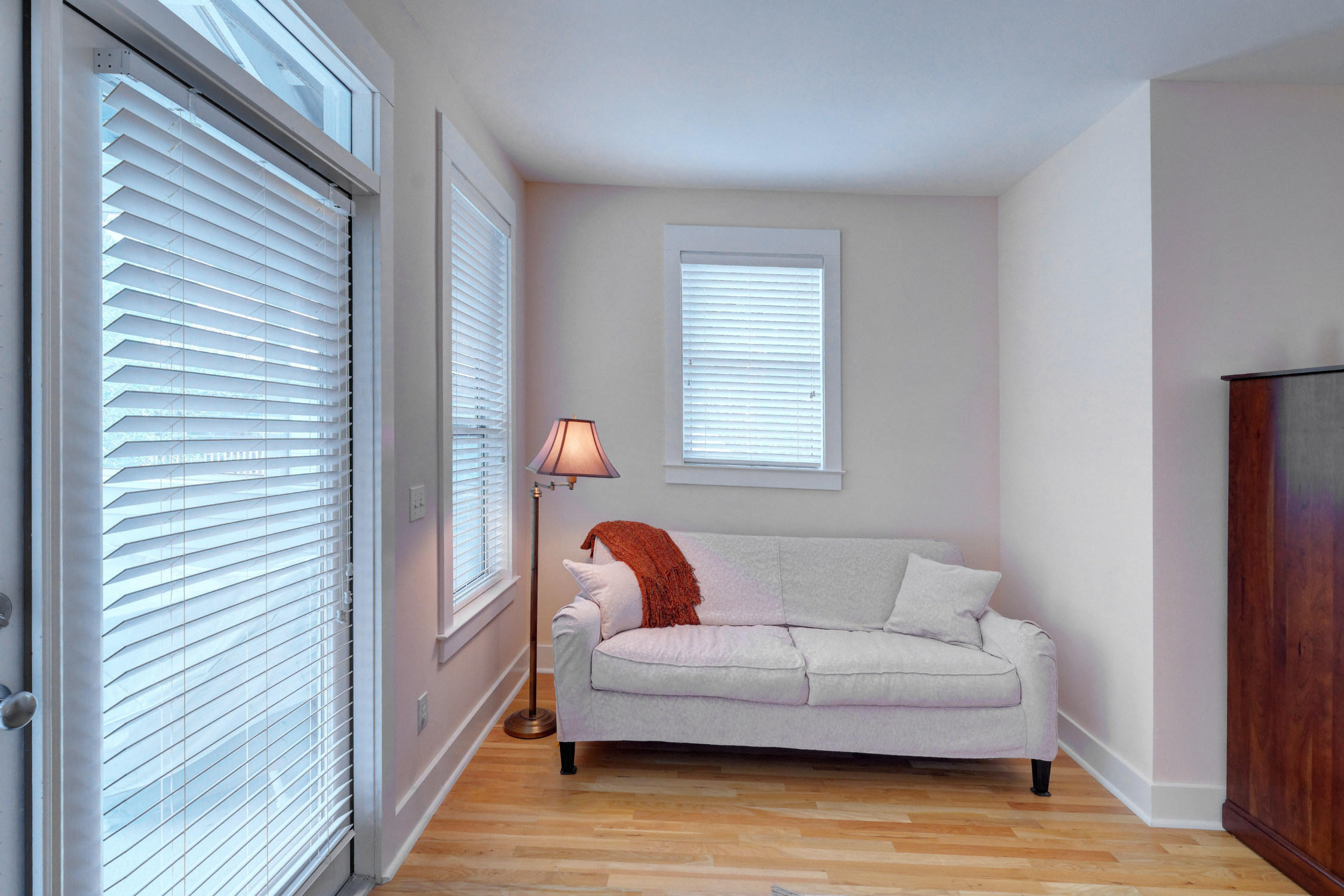 GROVE BY THE SEA - Residential