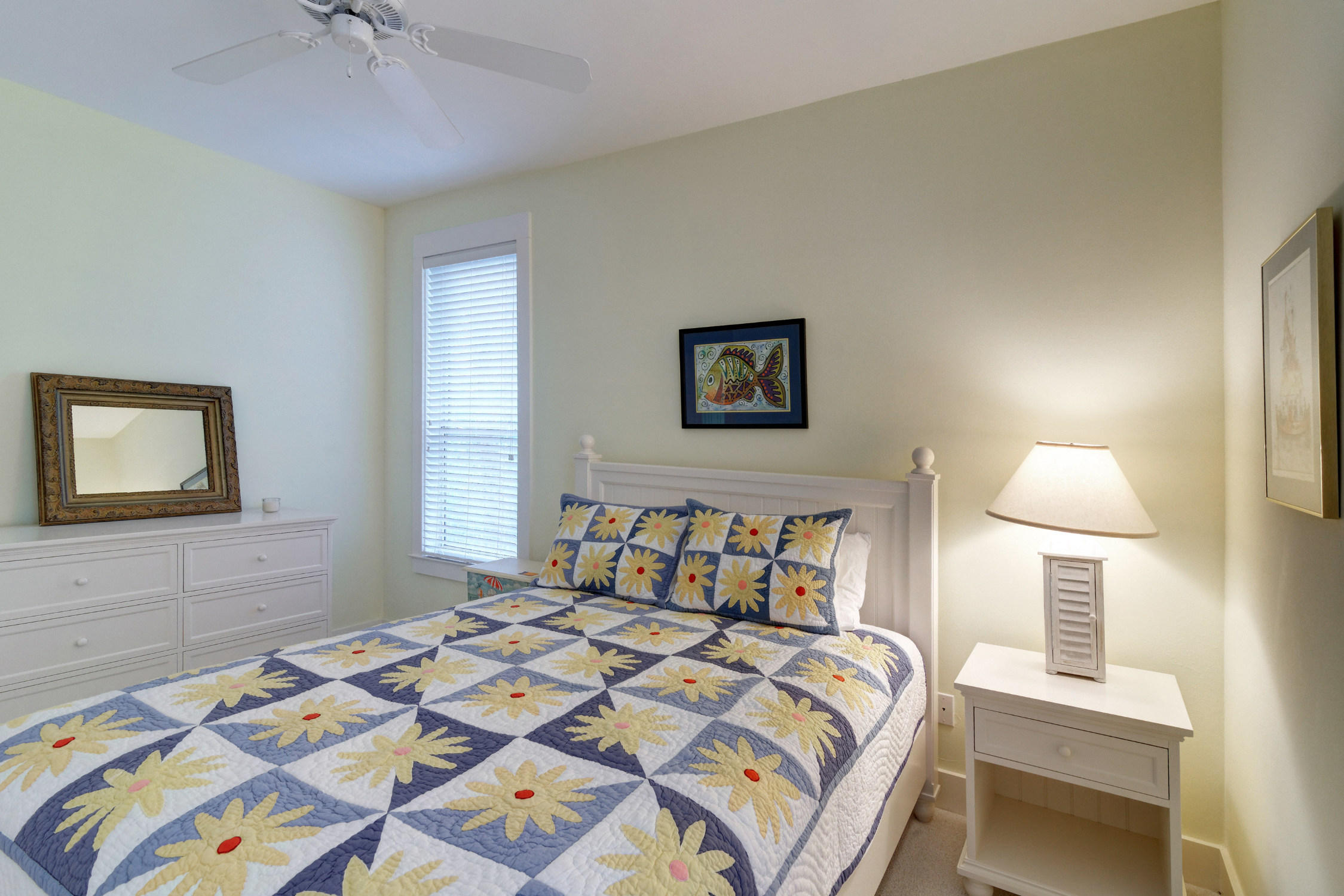 GROVE BY THE SEA - Residential