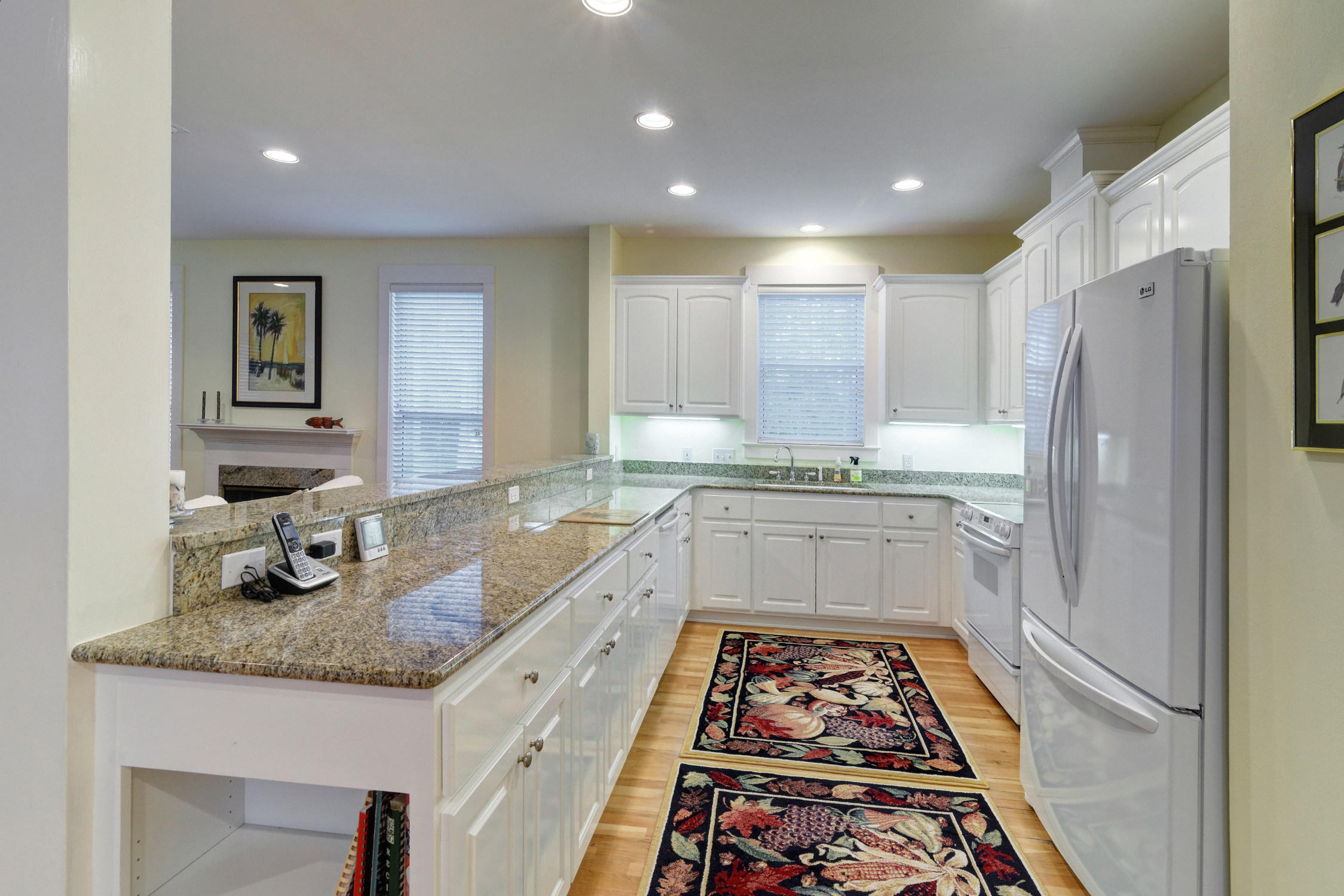 GROVE BY THE SEA - Residential