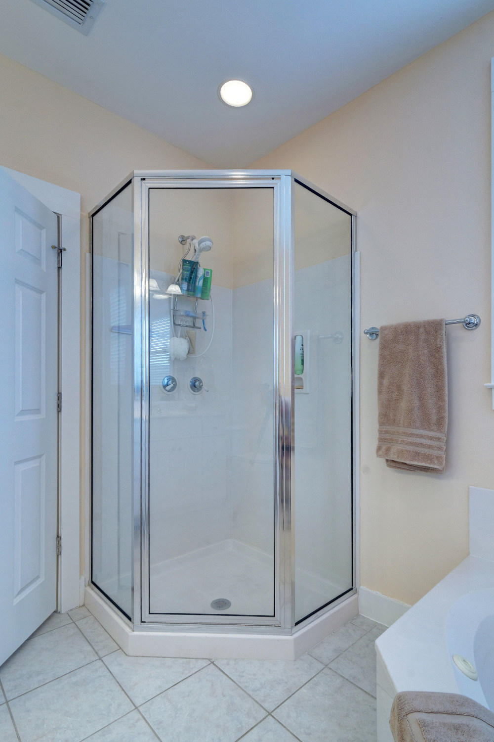 GROVE BY THE SEA - Residential