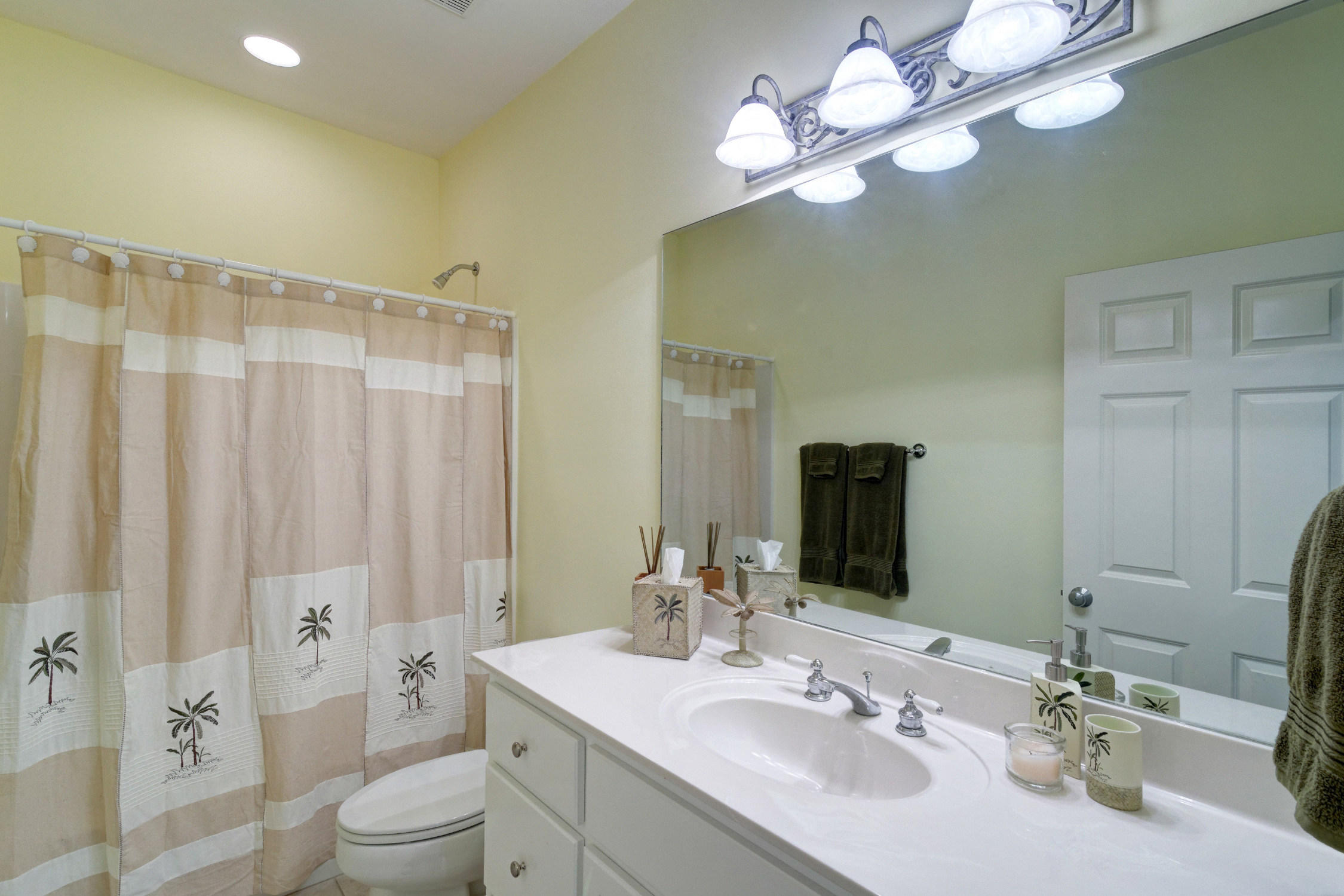 GROVE BY THE SEA - Residential