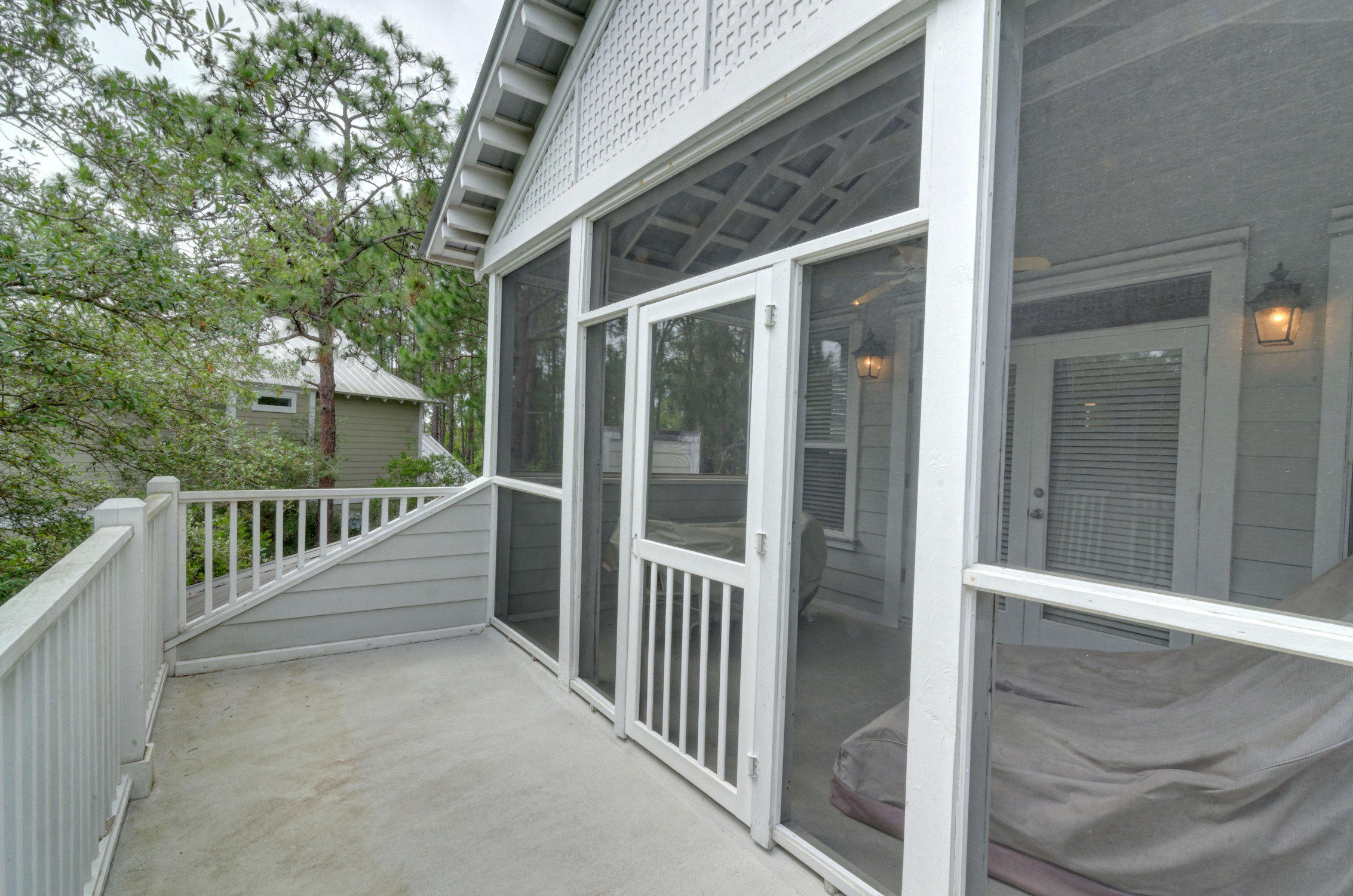 GROVE BY THE SEA - Residential