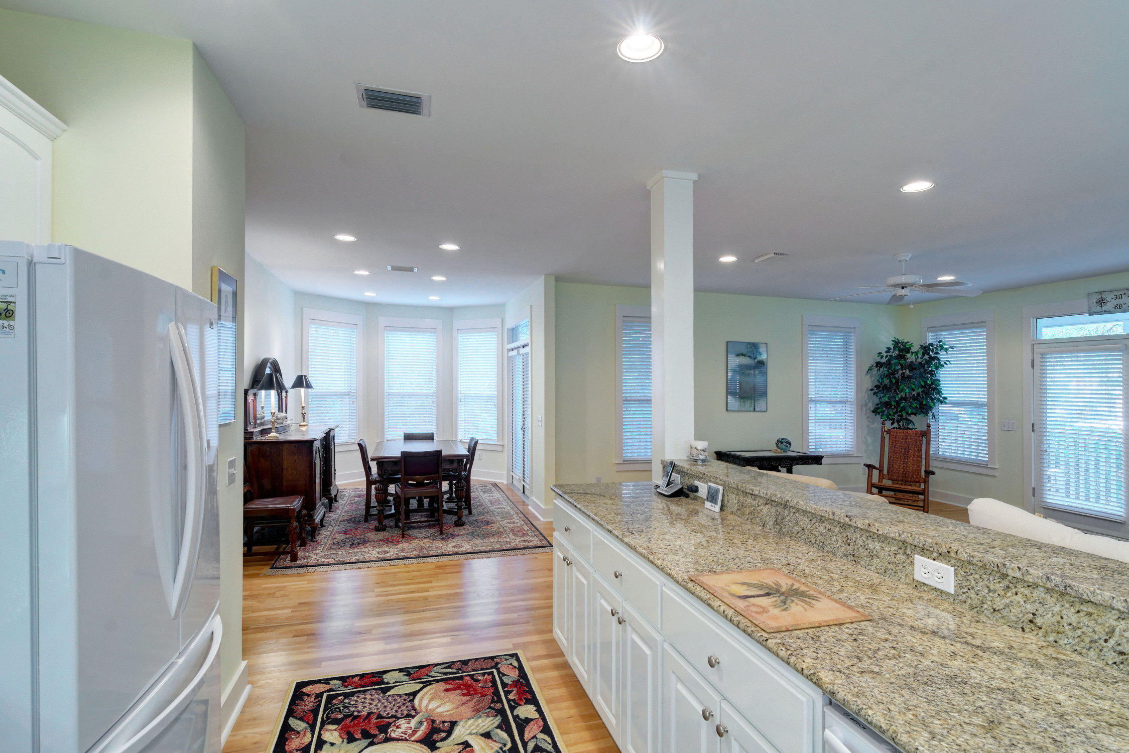 GROVE BY THE SEA - Residential