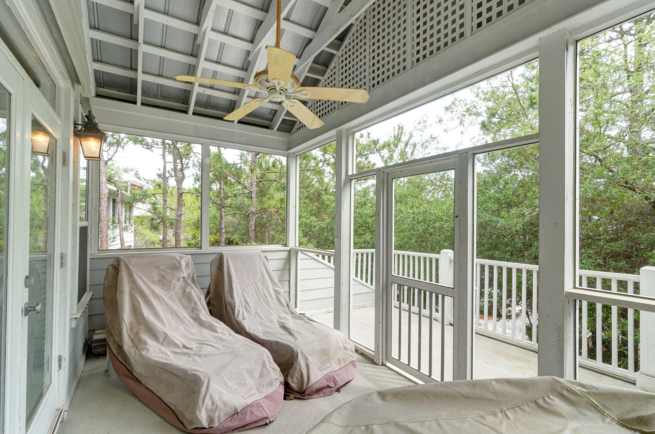 GROVE BY THE SEA - Residential