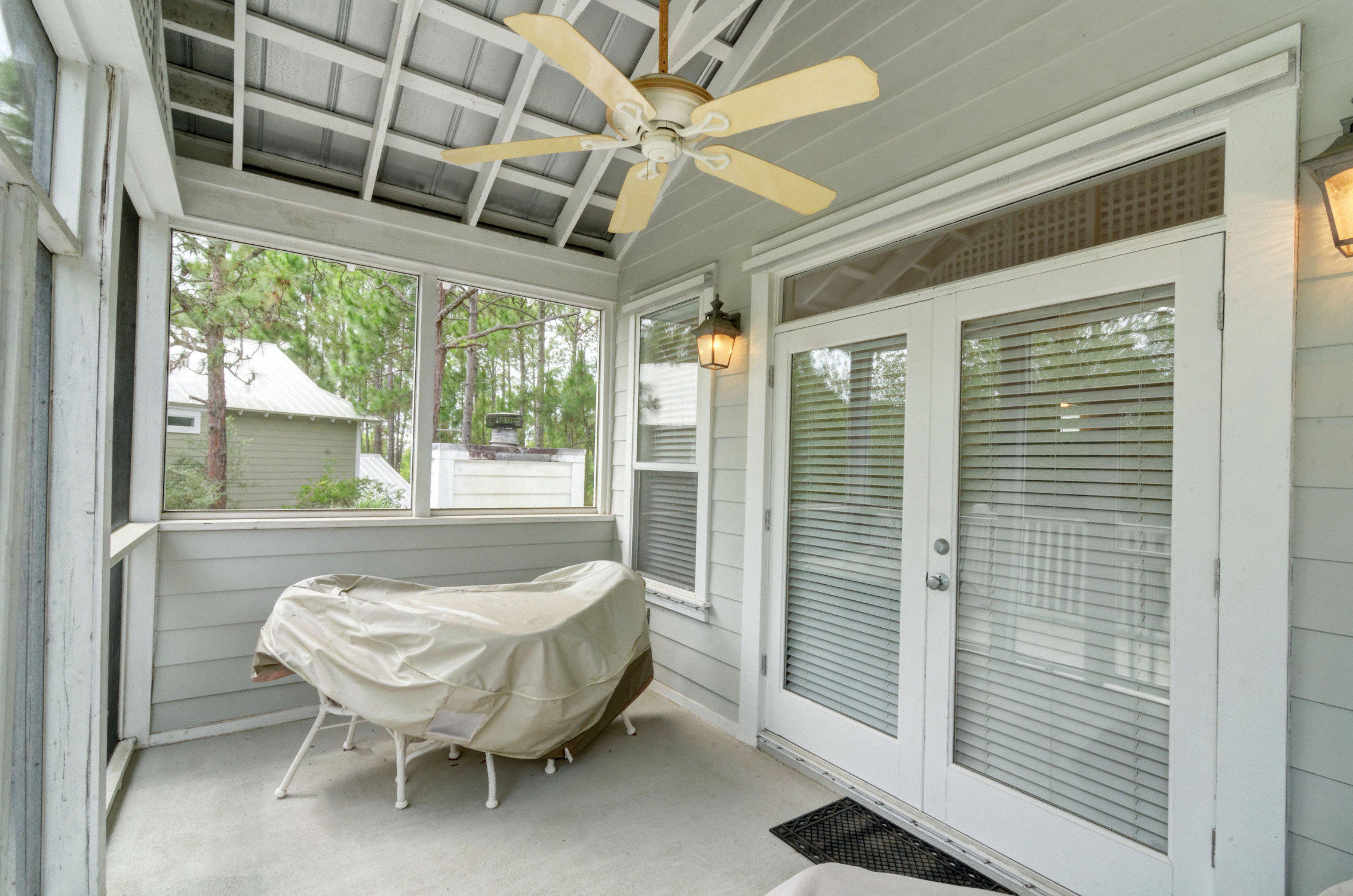 GROVE BY THE SEA - Residential