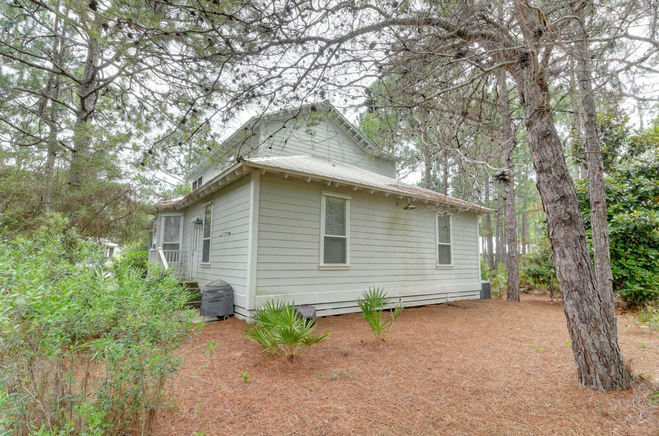 GROVE BY THE SEA - Residential