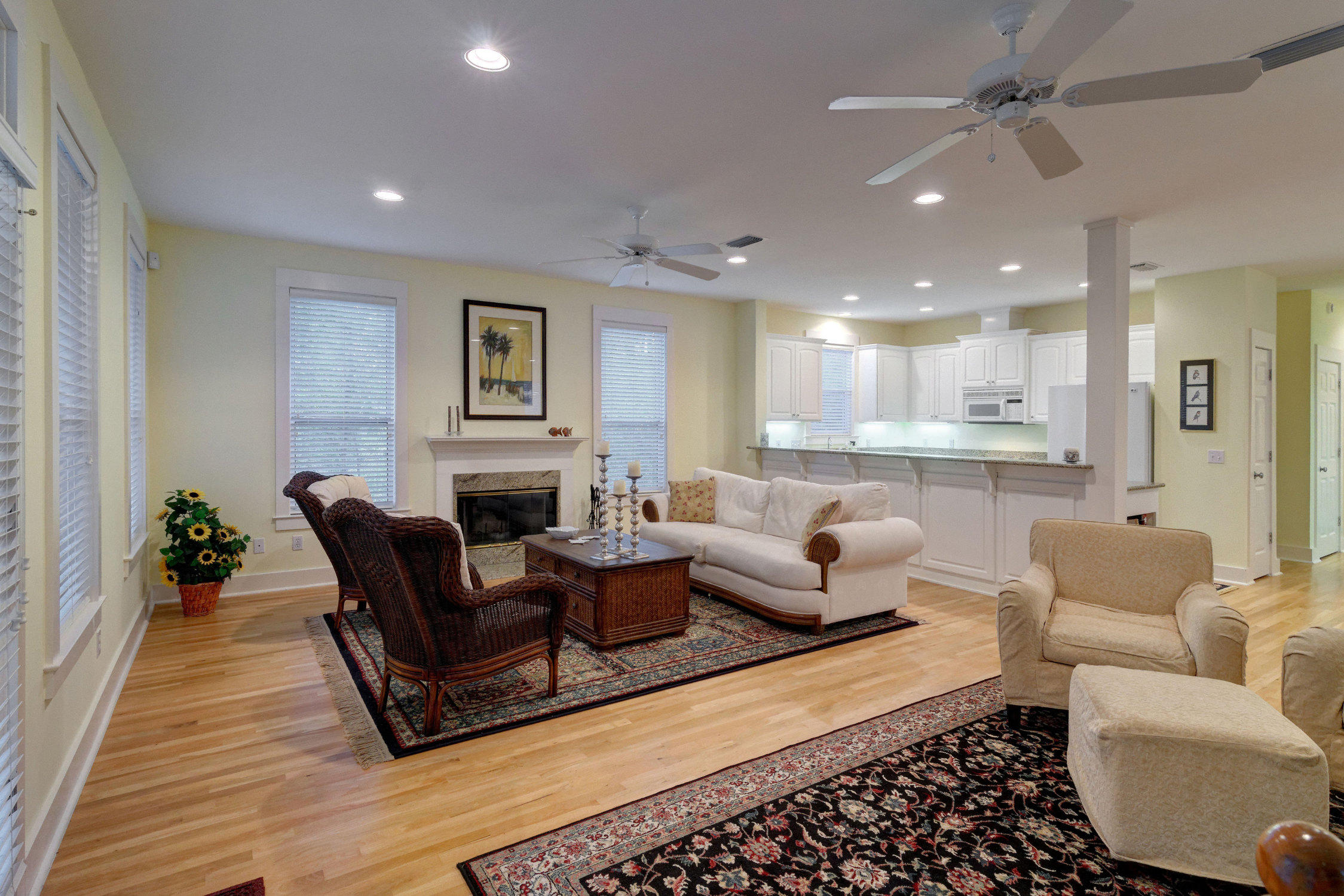 GROVE BY THE SEA - Residential