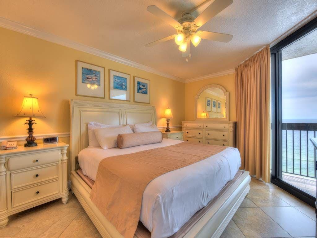 SUNDESTIN INTERNATIONAL CONDO - Residential