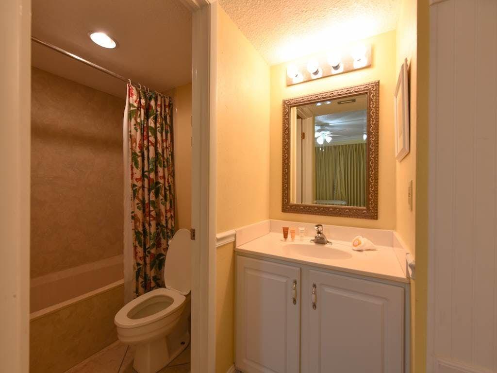 SUNDESTIN INTERNATIONAL CONDO - Residential