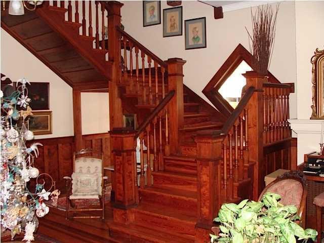 TOWN OF DEFUNIAK SPRINGS - Residential