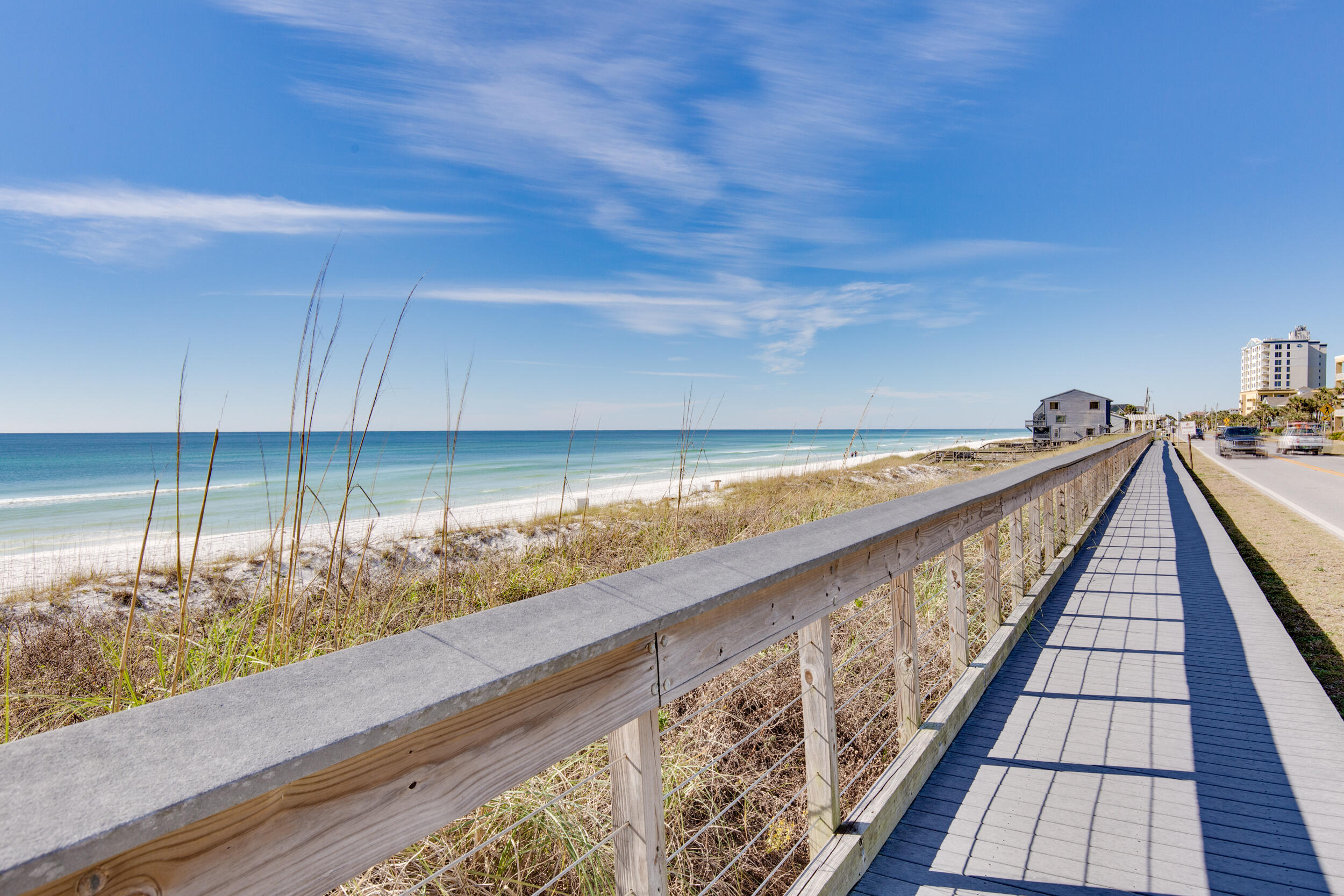 MARAVILLA CONDO 2 - Residential