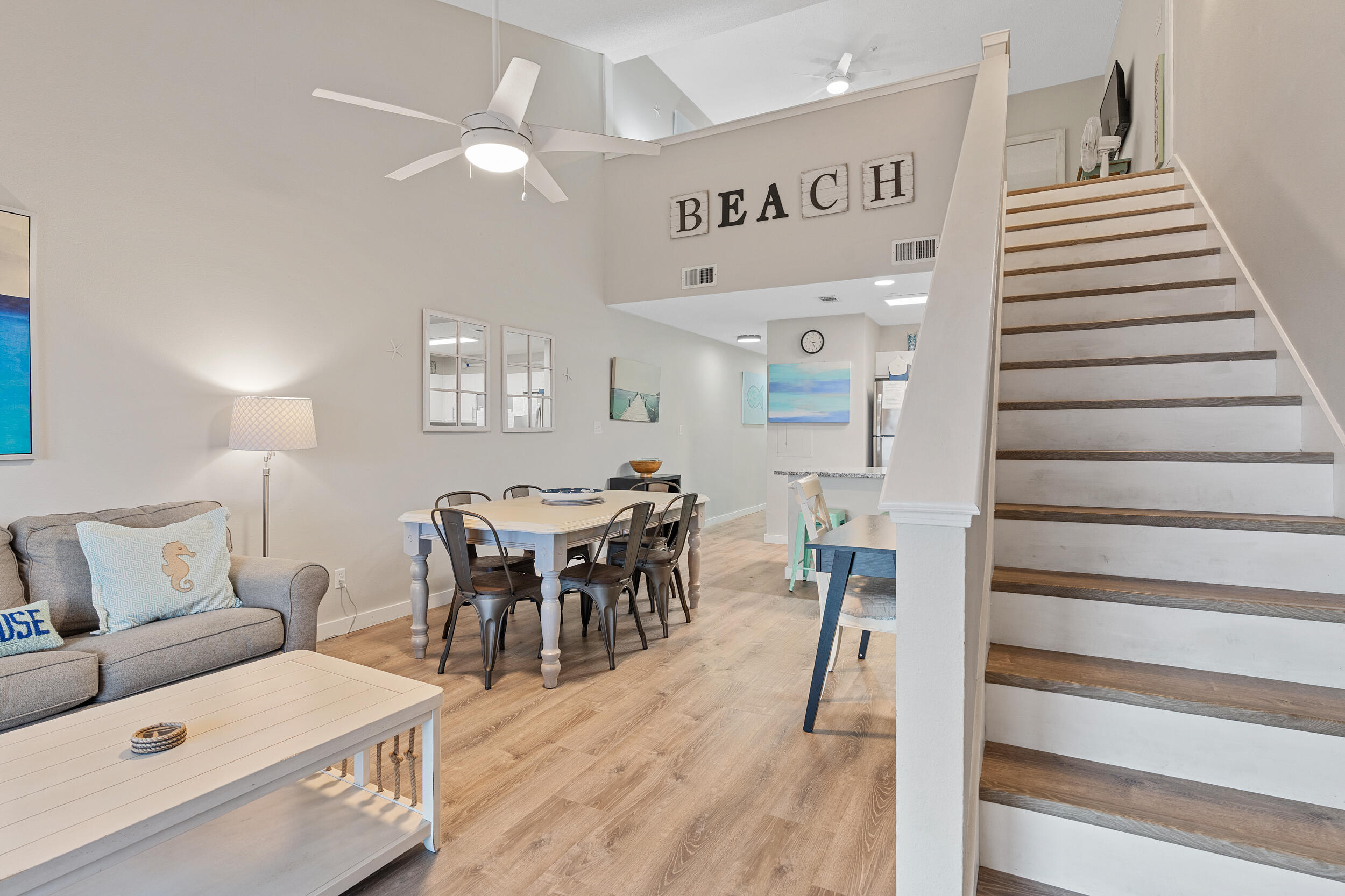 MARAVILLA CONDO 2 - Residential