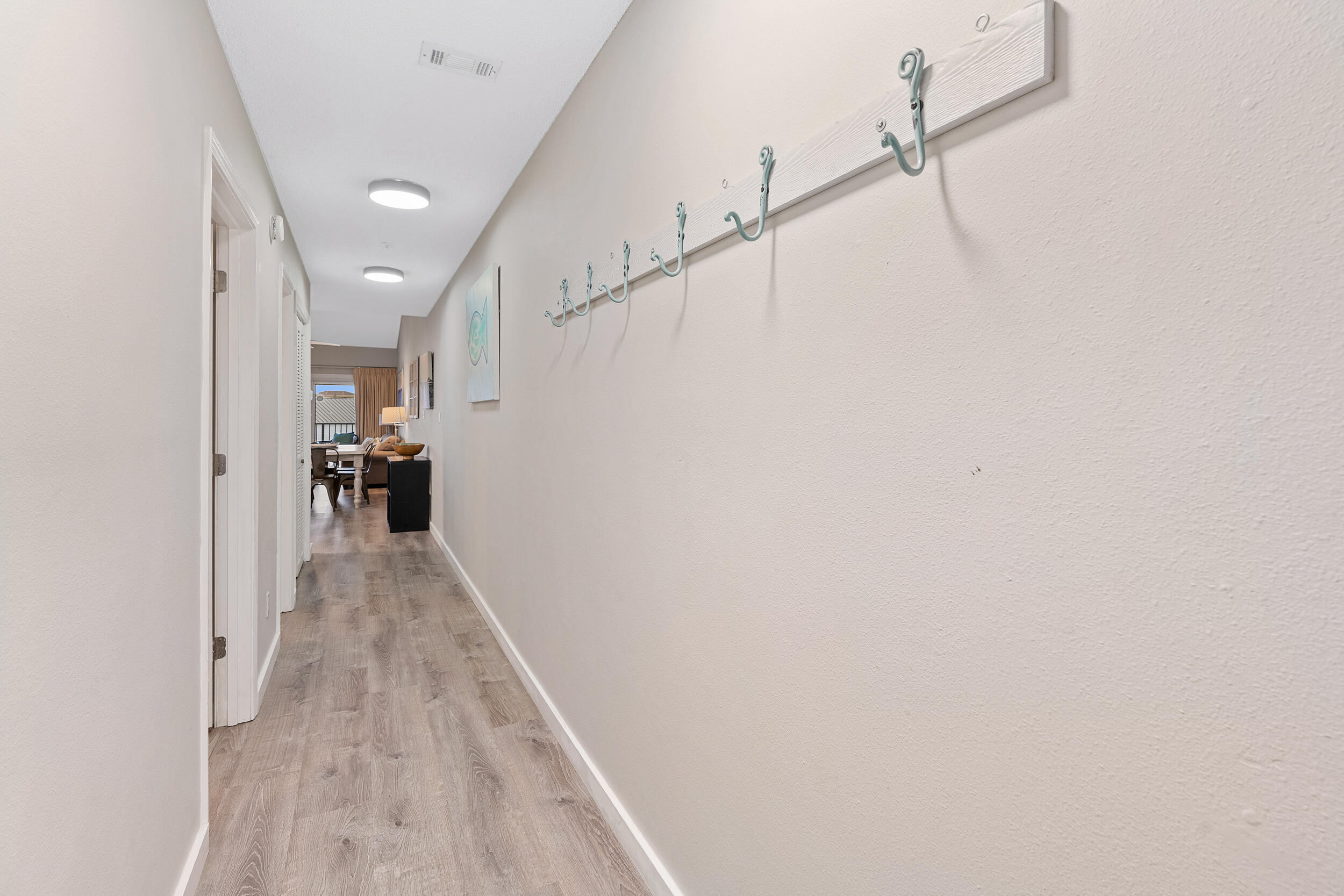 MARAVILLA CONDO 2 - Residential