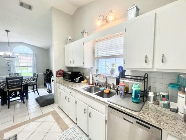 INDIGO VILLAGE - Residential Lease