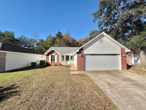 Photo of 132 Wright Circle, Niceville, FL 32578 (MLS # 981068)