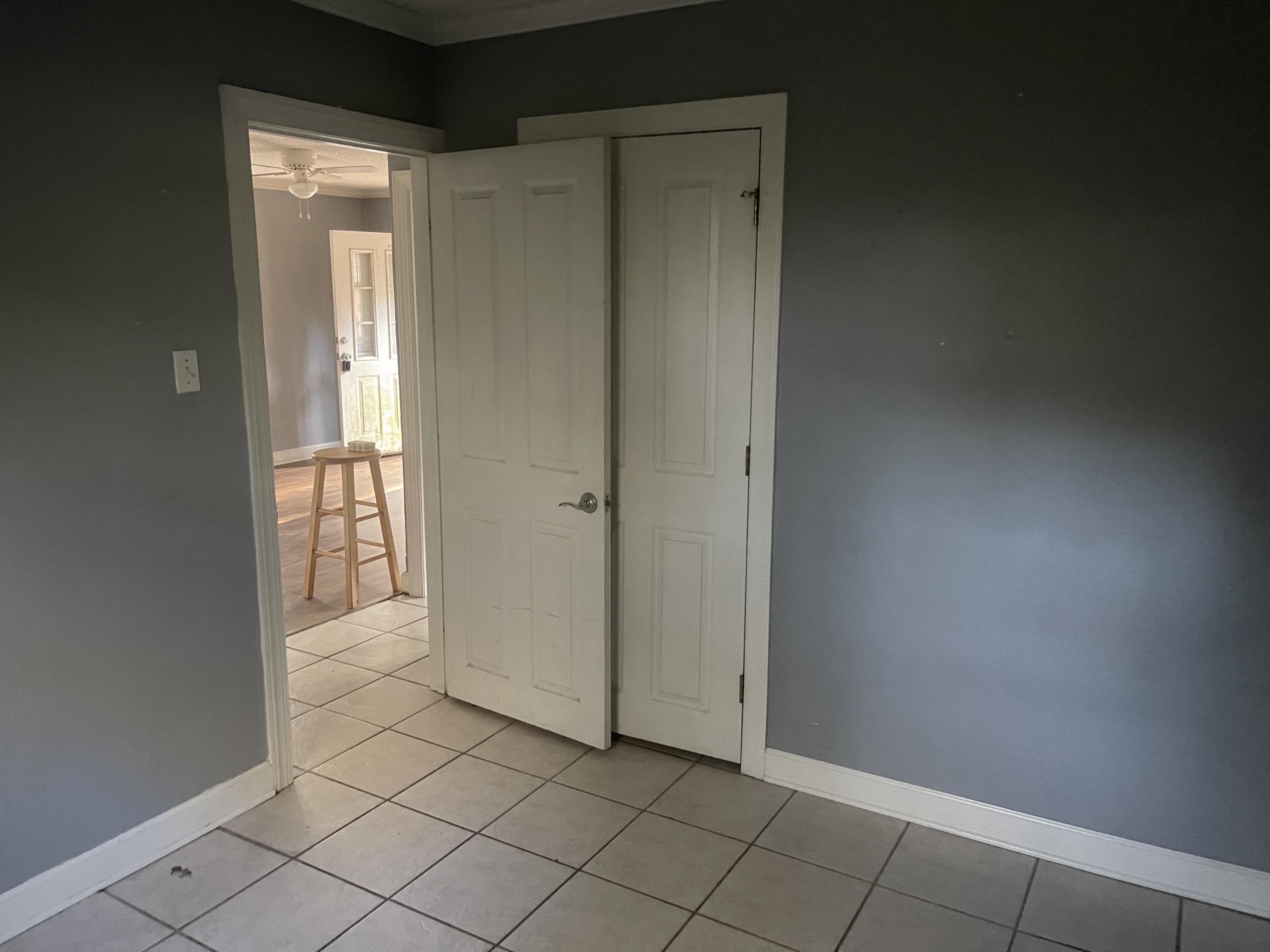 VALPARAISO - Residential