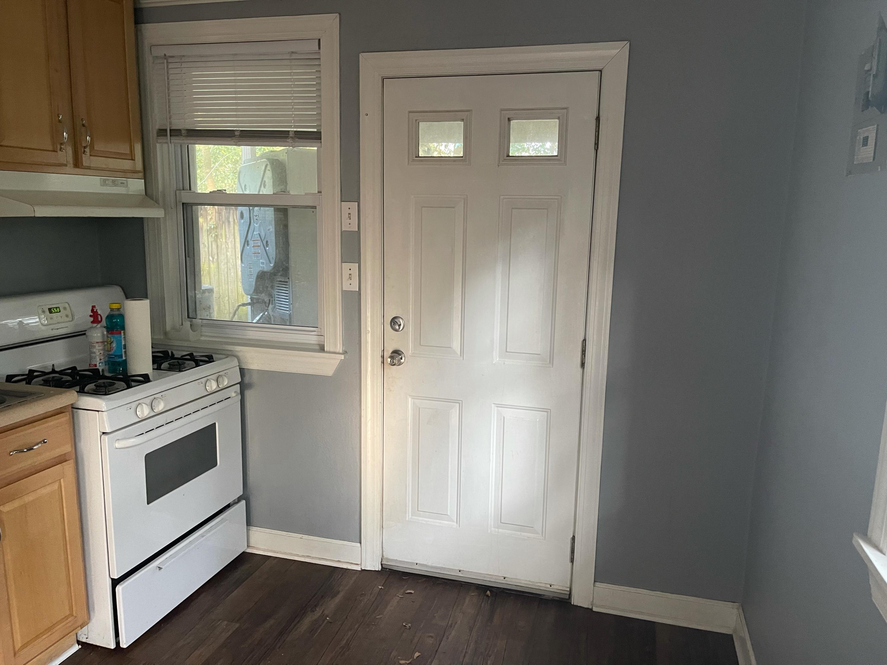 VALPARAISO - Residential