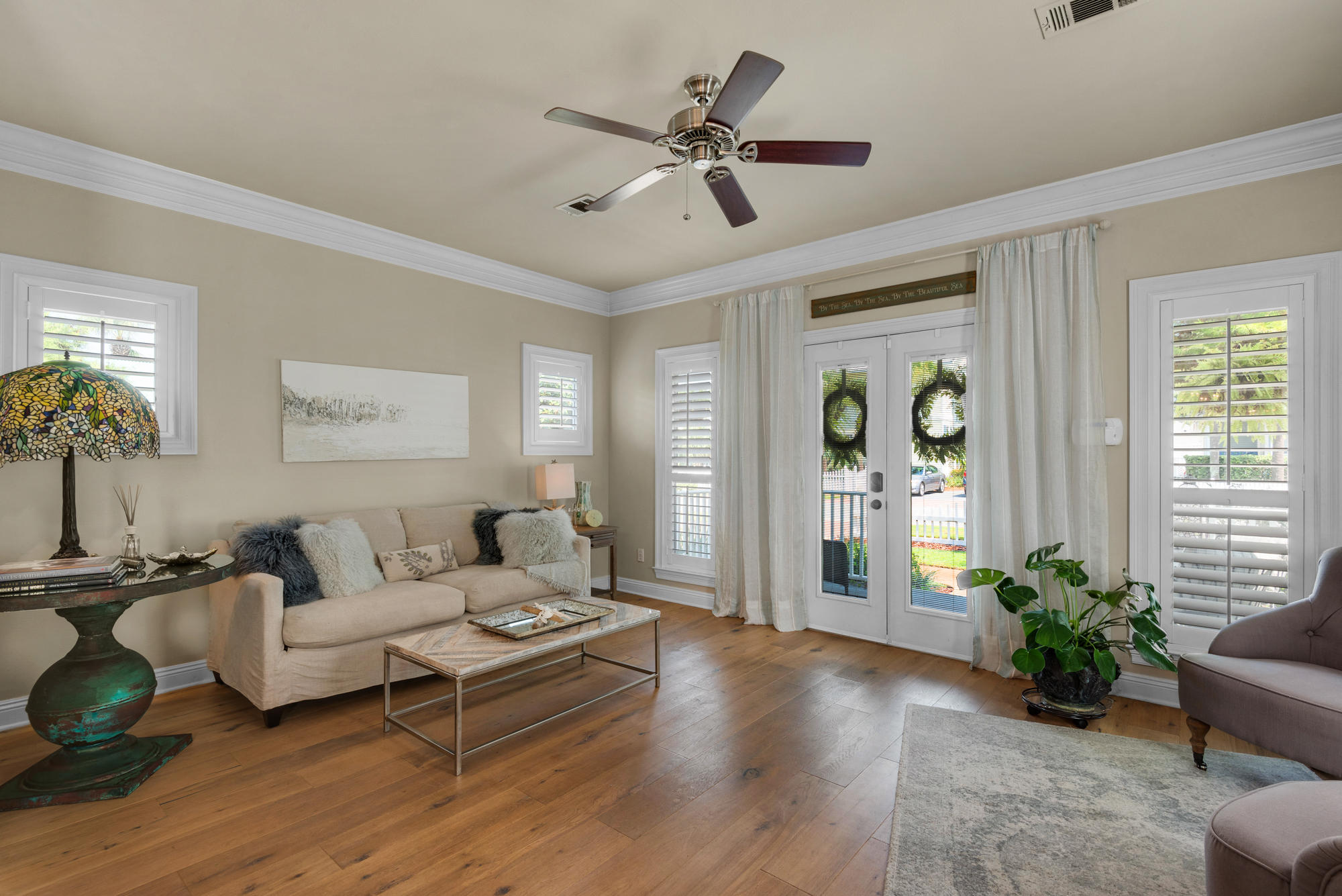 CRYSTAL SHORES - Residential