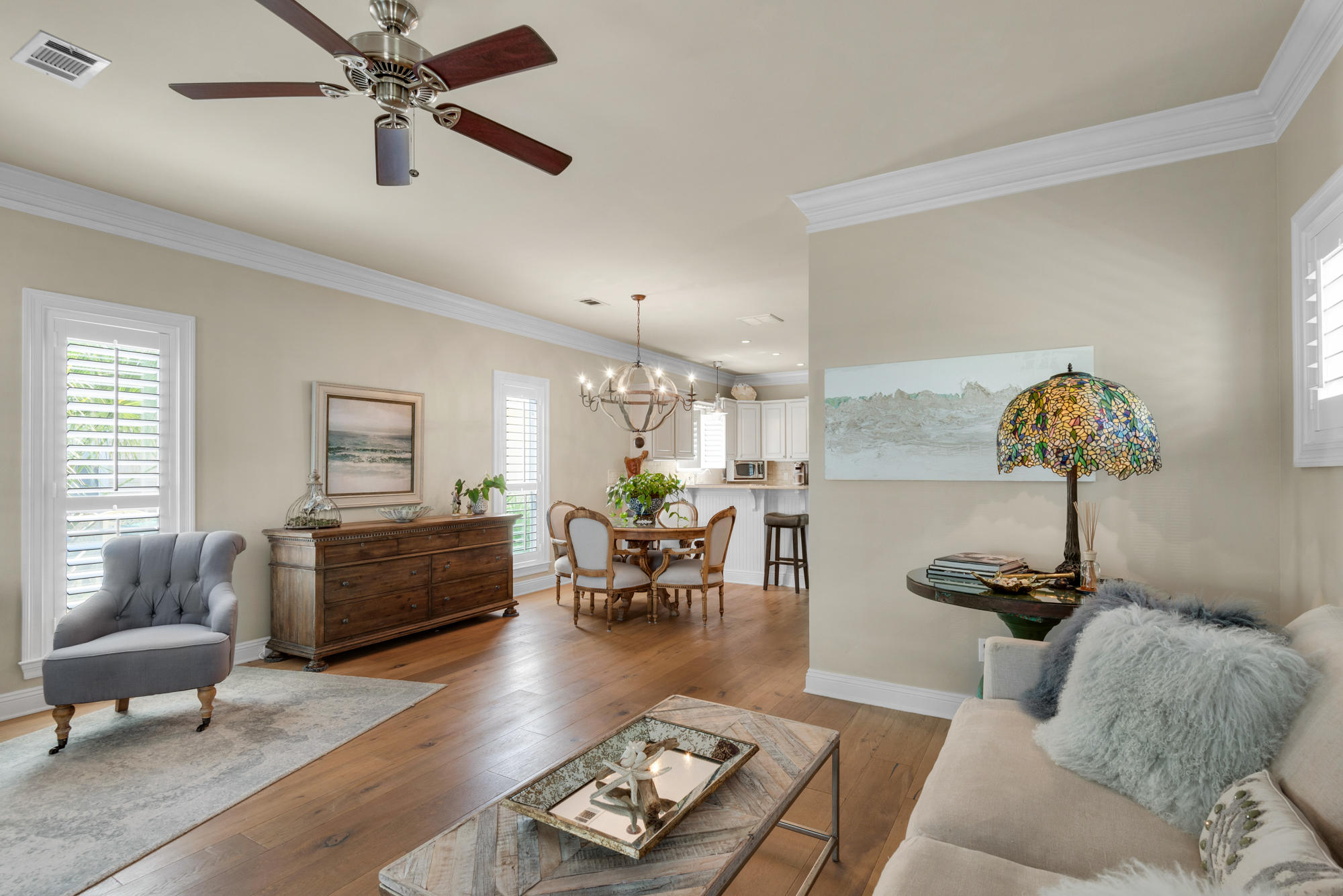 CRYSTAL SHORES - Residential