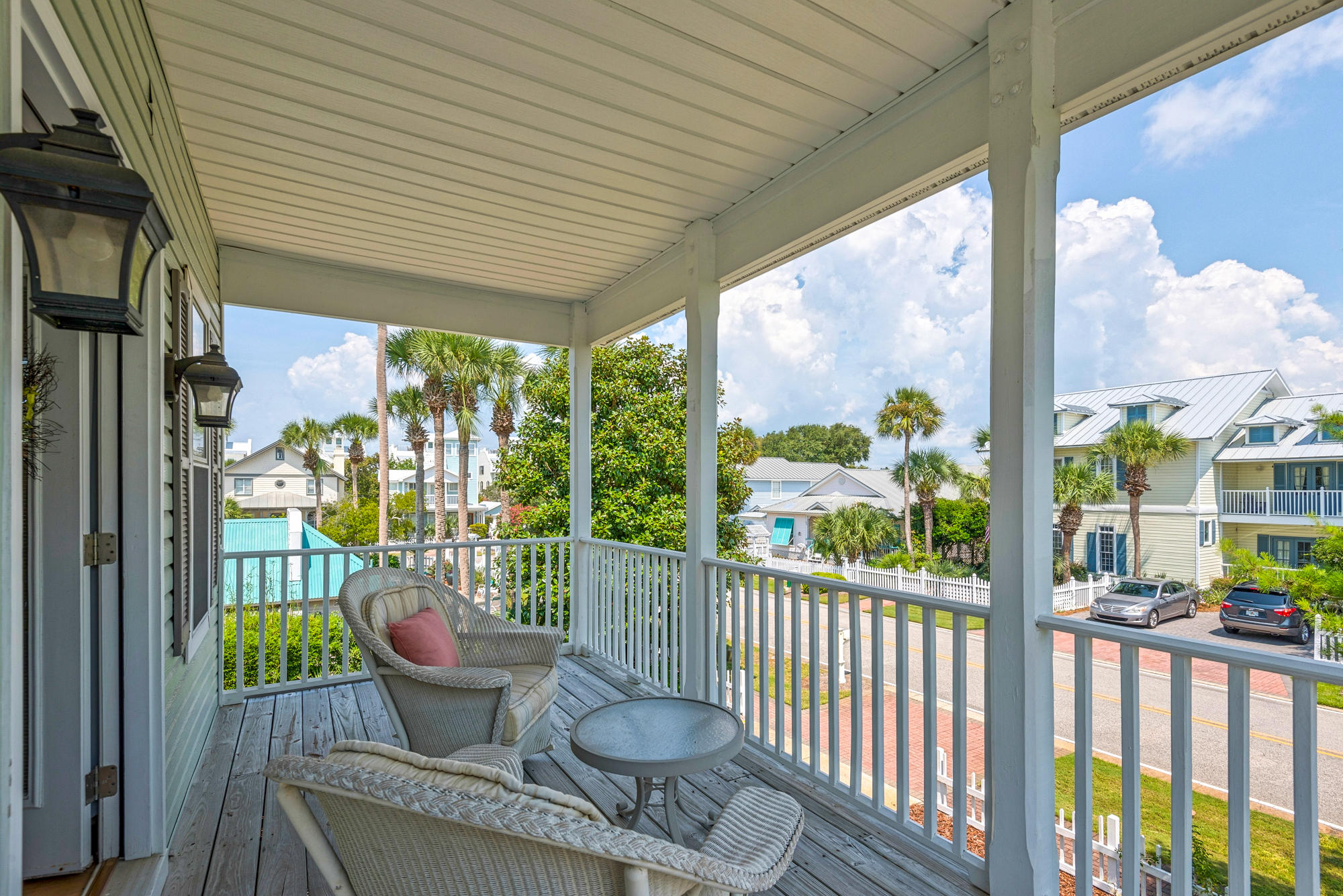 CRYSTAL SHORES - Residential