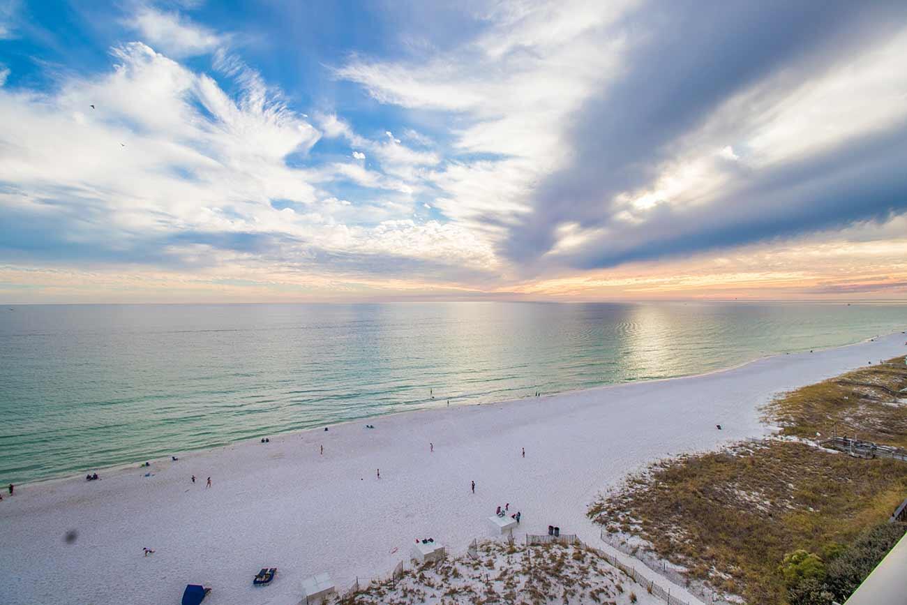 Experience breathtaking, panoramic views of the Gulf of Mexico from the 20th floor (top floor) of this beautifully updated beachfront condo! This 1.5-bedroom, 2-bath residence offers floor-to-ceiling glass doors that open to a private balcony overlooking sugar-white sand and emerald waters. It is currently a successful short term rental and comes fully furnished. Reach out to me now to see the vacation rental numbers. Inside, enjoy an open-concept layout with a bright coastal design, LVP flooring, granite countertops, and stainless steel appliances. The spacious primary suite features en-suite bath and awesome built in bunk beds in the hallways for the kids.This turnkey unit is fully furnished and short-term rental ready, making it ideal as a vacation home or investment property. This property has 3 onsite pools, one of which is indoor, as well as an onside restaurant. The HOA, in coordination with the on-site property management team, has done an outstanding job maintaining and enhancing the property. Over the past two years, the building has undergone a complete exterior repainting and waterproofing, and a new swimming pool has been added to further elevate the community's amenities.
Perfectly located in the heart of Destin. The Big Kahunas Water park is right across the street. It is within minutes of Luther's Boat Rental and numerous restaurants, including BoShamp's, Dewey Destin's, the Boat House, the Back Porch, and AJ's, just to name a few.